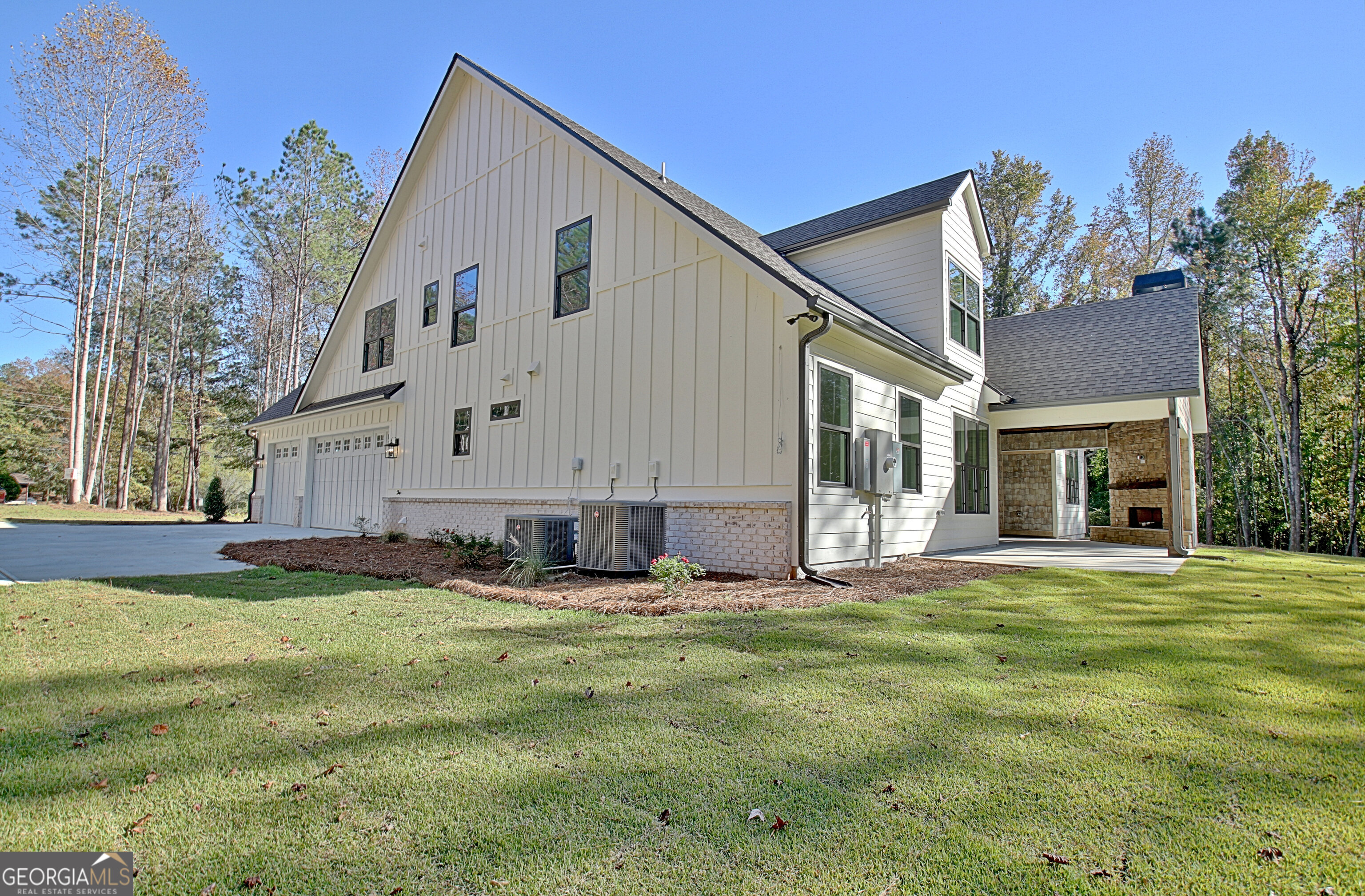 196 Bob Smith Road Property Photo 4