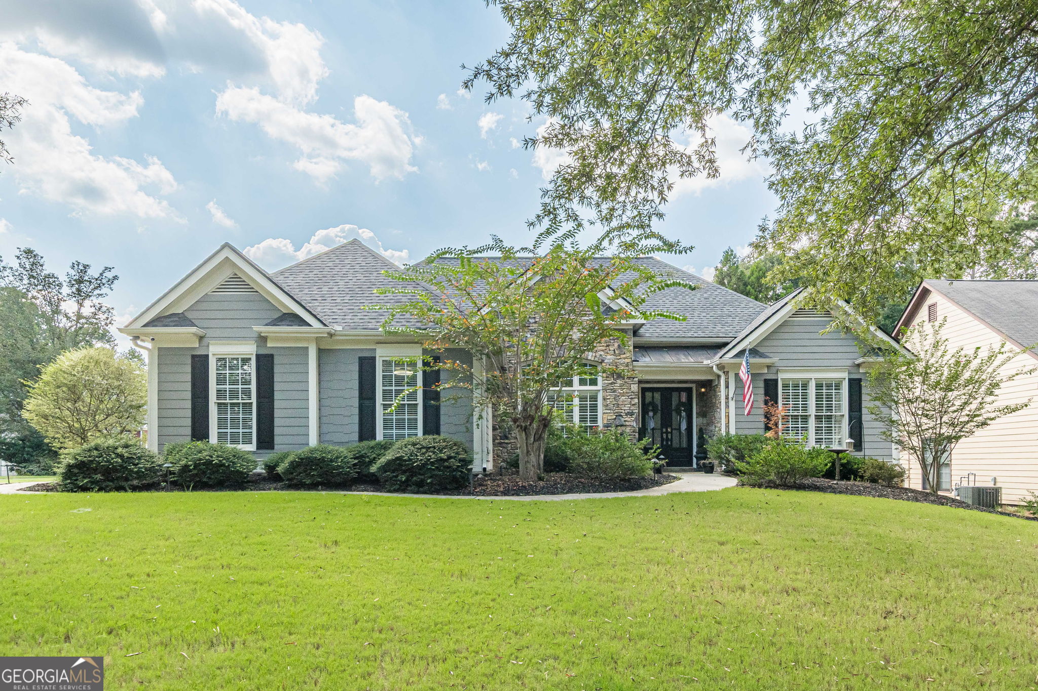 22 Riverwood Glen Property Photo 1