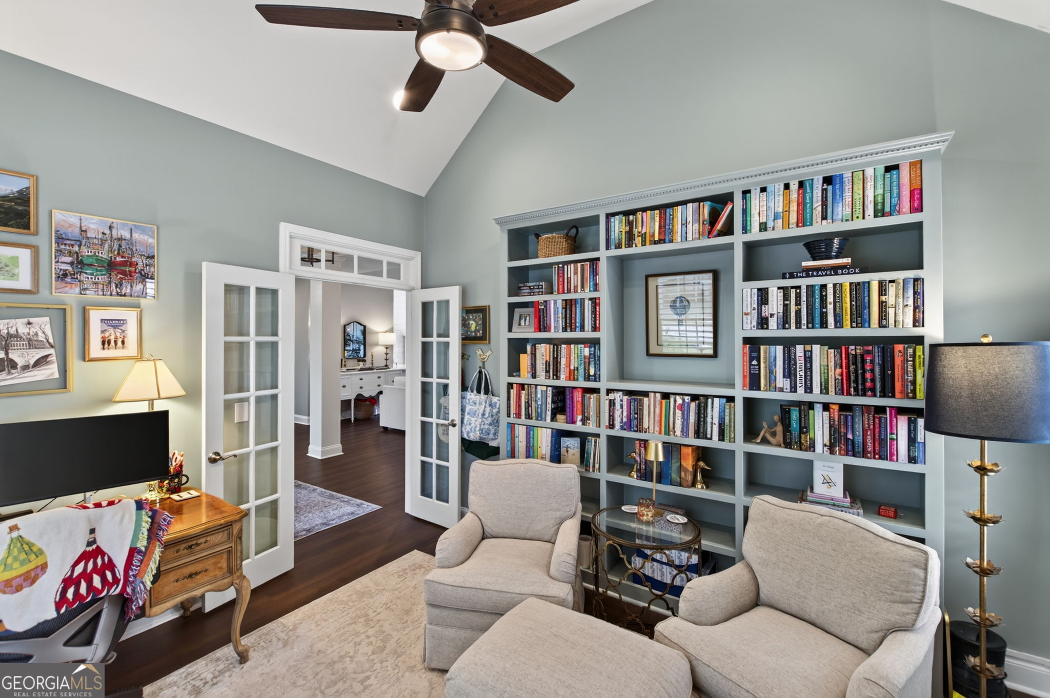22 Riverwood Glen Property Photo 3