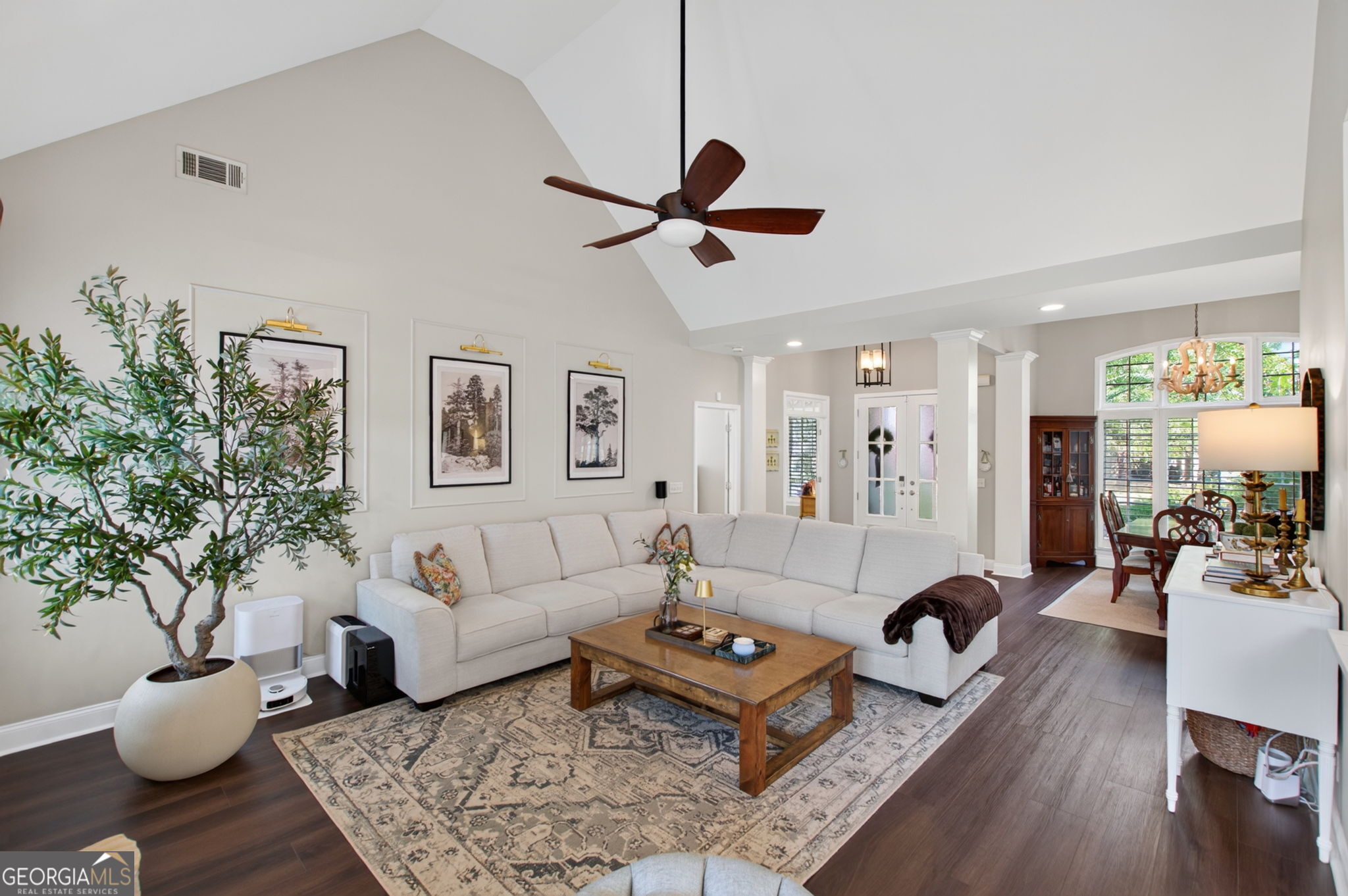 22 Riverwood Glen Property Photo 20