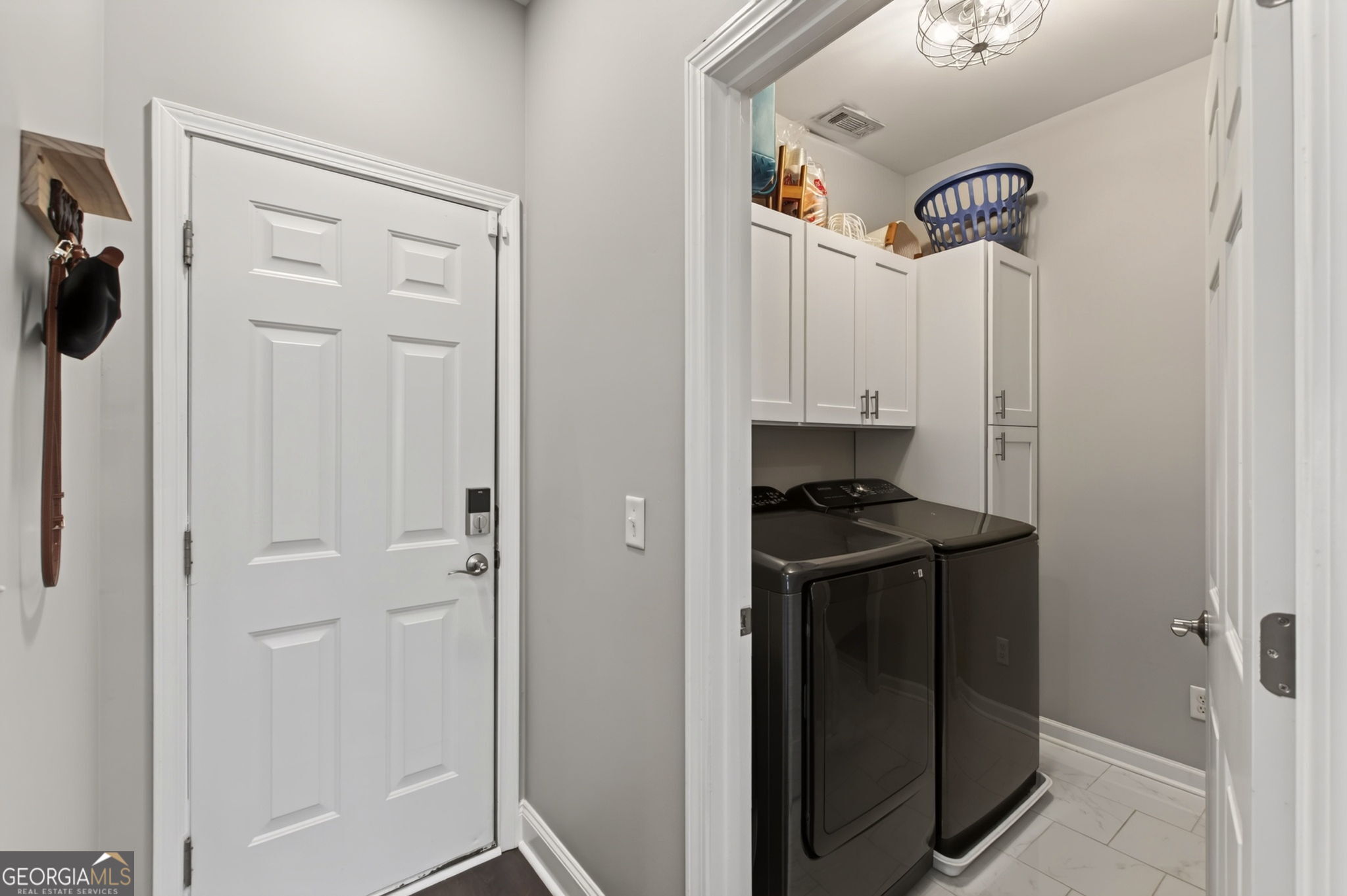 22 Riverwood Glen Property Photo 33