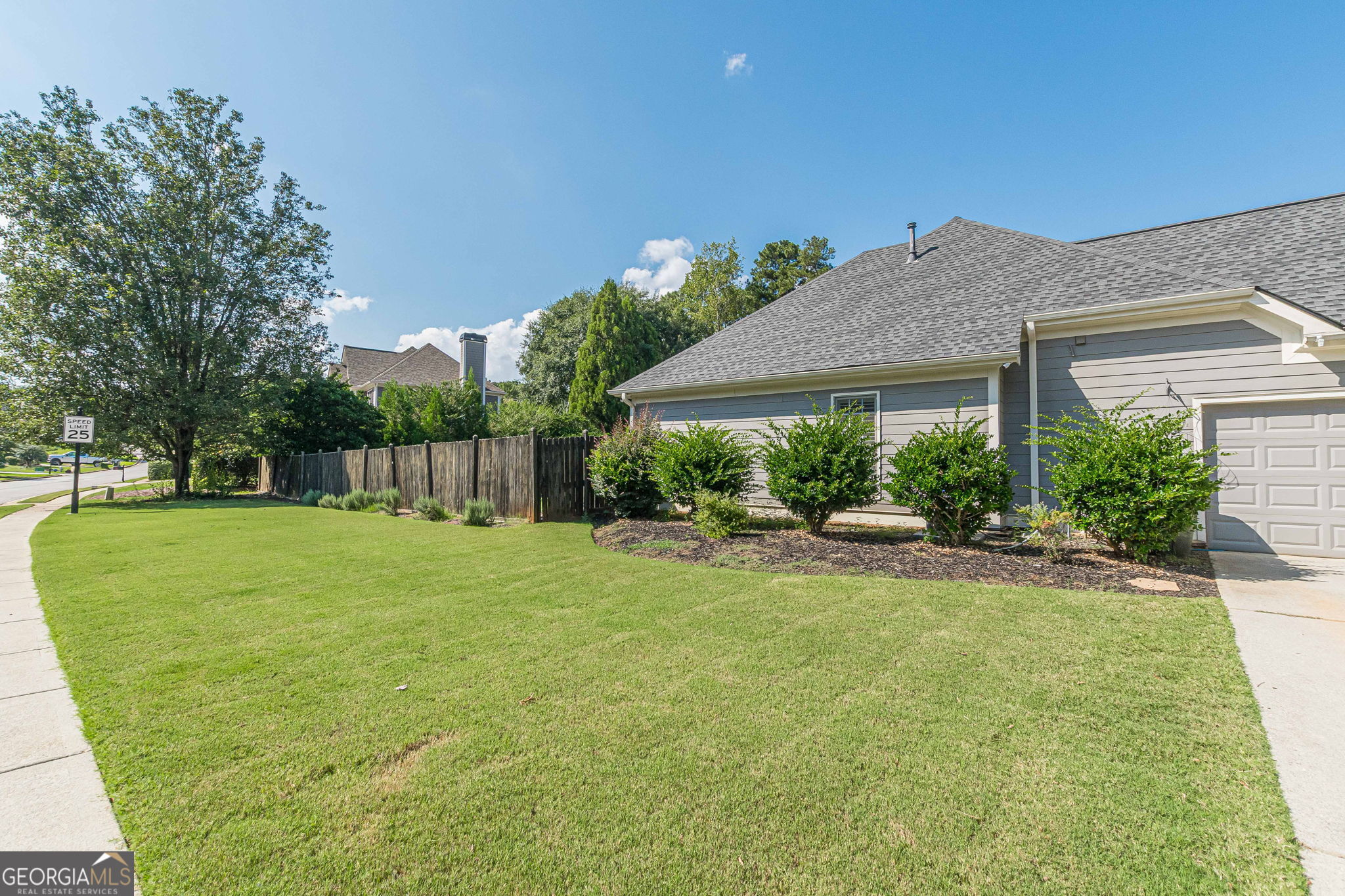 22 Riverwood Glen Property Photo 58