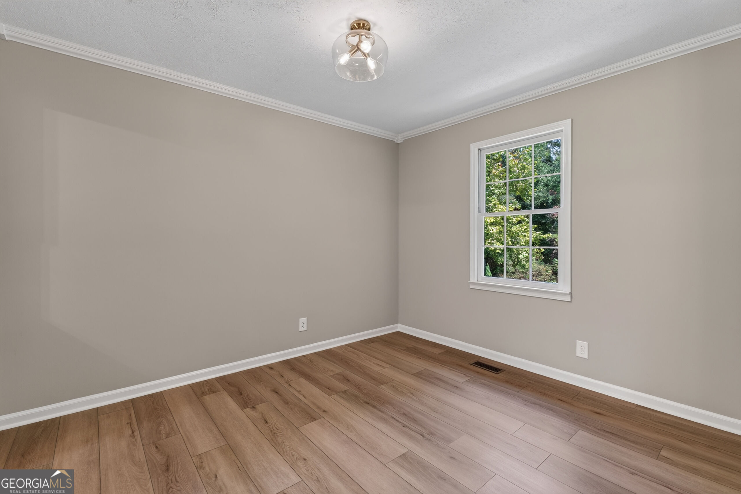 5038 Wingate Drive Property Photo 19