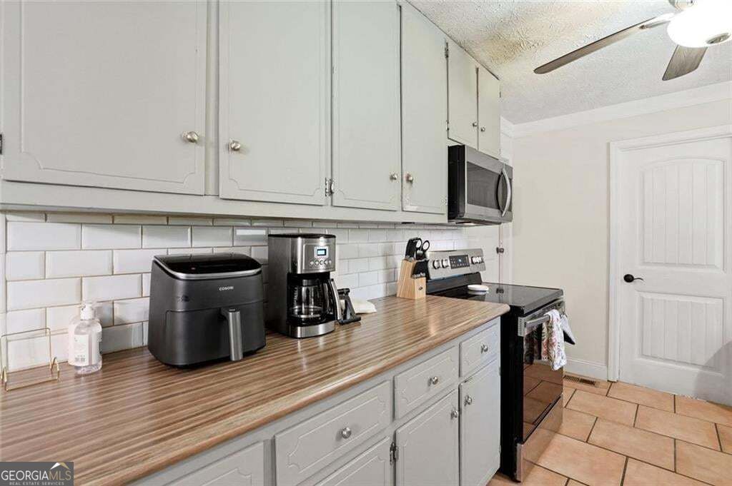 40 Oak Hill Drive Property Photo 15