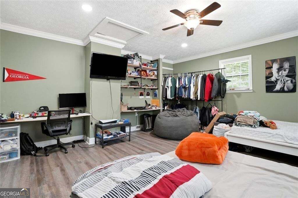 40 Oak Hill Drive Property Photo 17