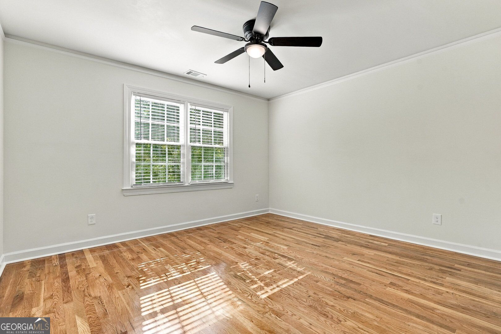 1761 E Gate Drive Property Photo 26