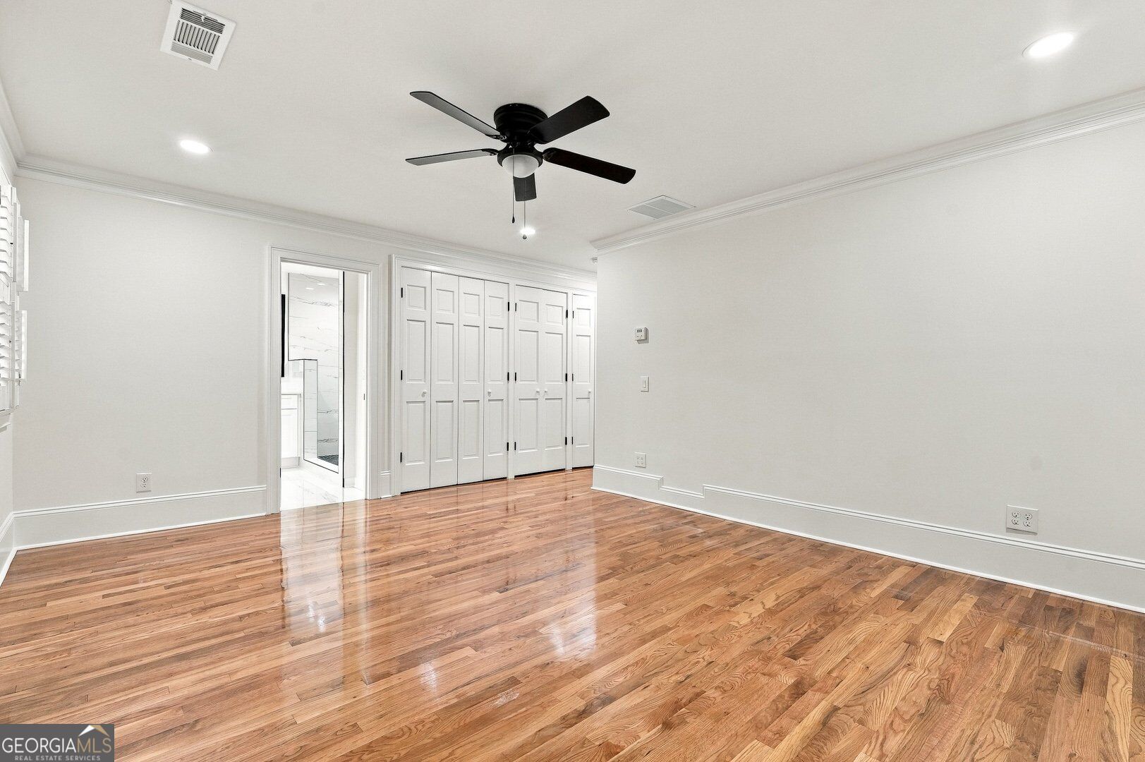 1761 E Gate Drive Property Photo 31
