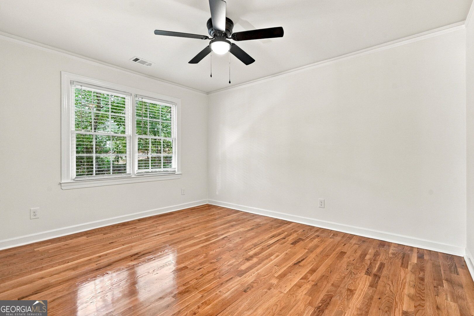 1761 E Gate Drive Property Photo 37