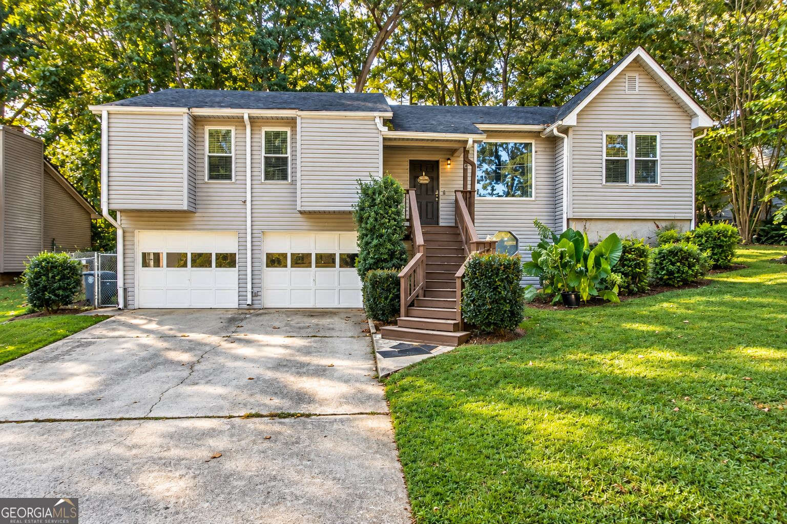 4020 Sumit Wood Drive Nw Property Photo 2
