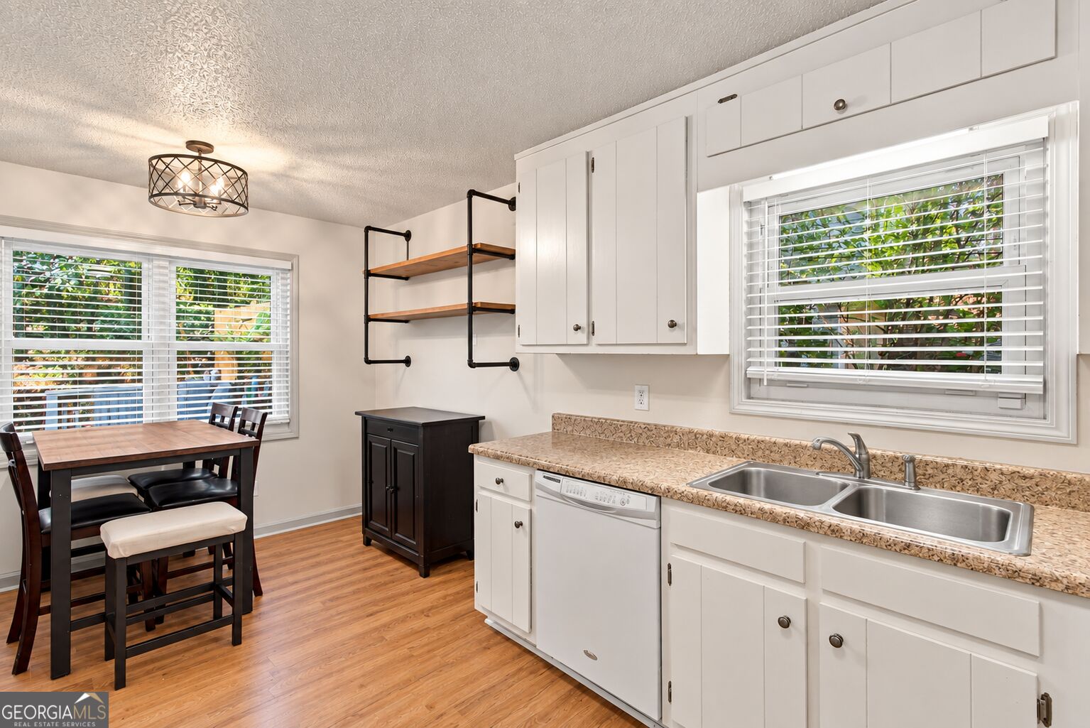 4020 Sumit Wood Drive Nw Property Photo 9