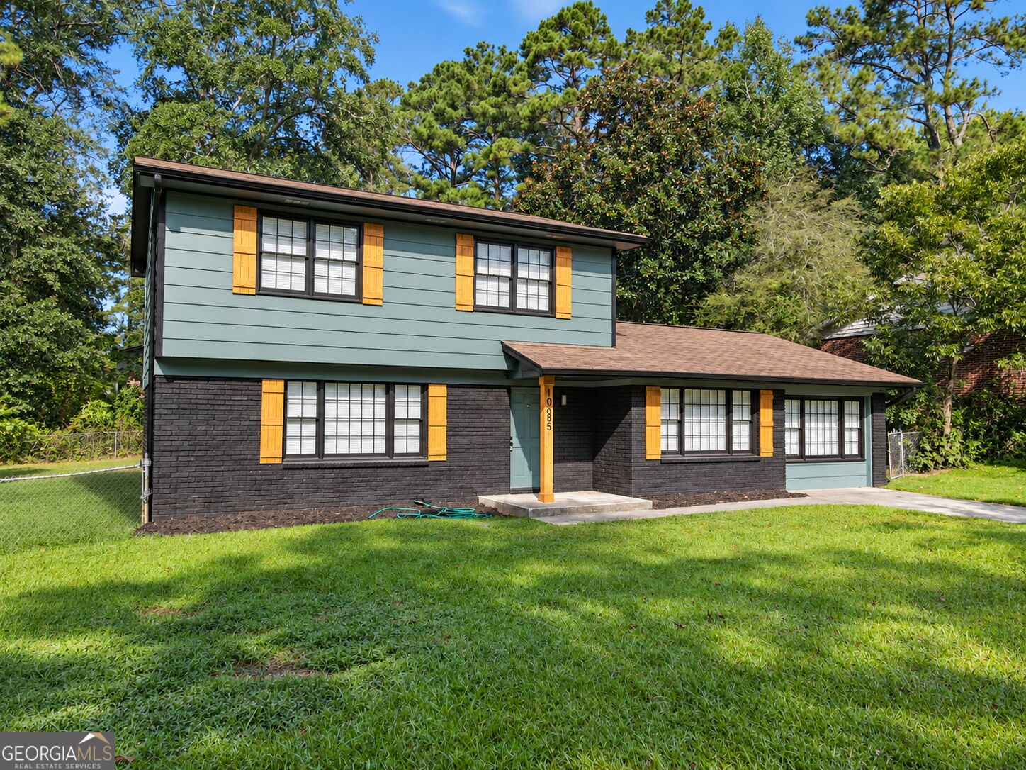 10685 Sandpiper Road Property Photo 1