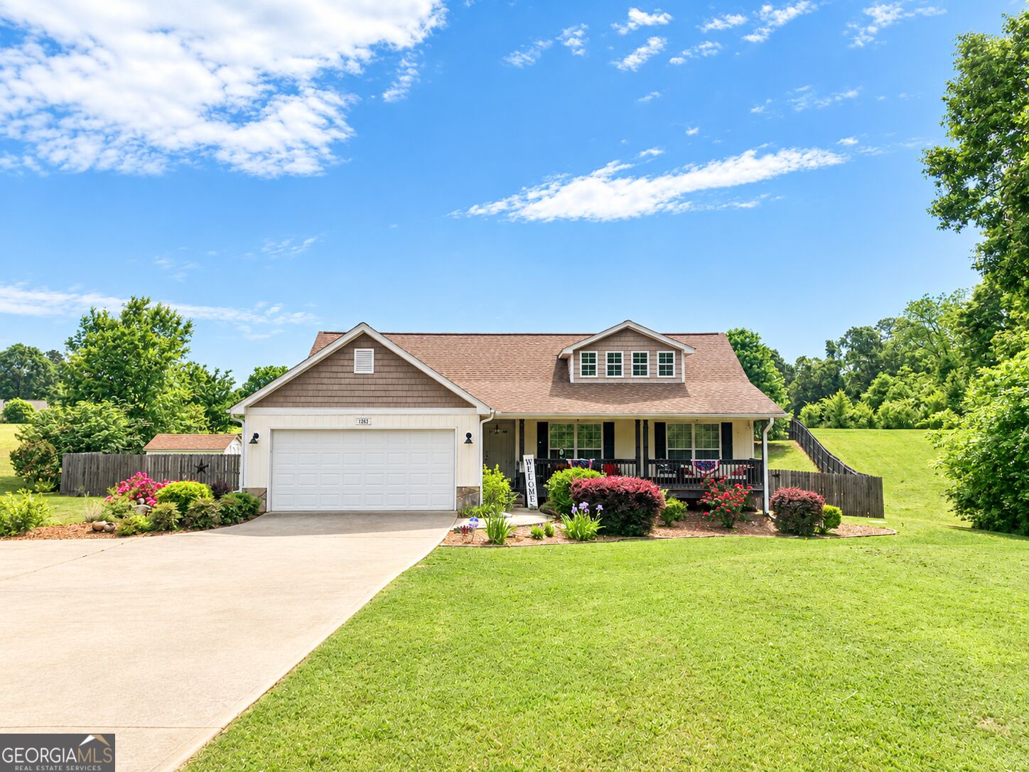 1602 Vaughn Road Property Photo 1