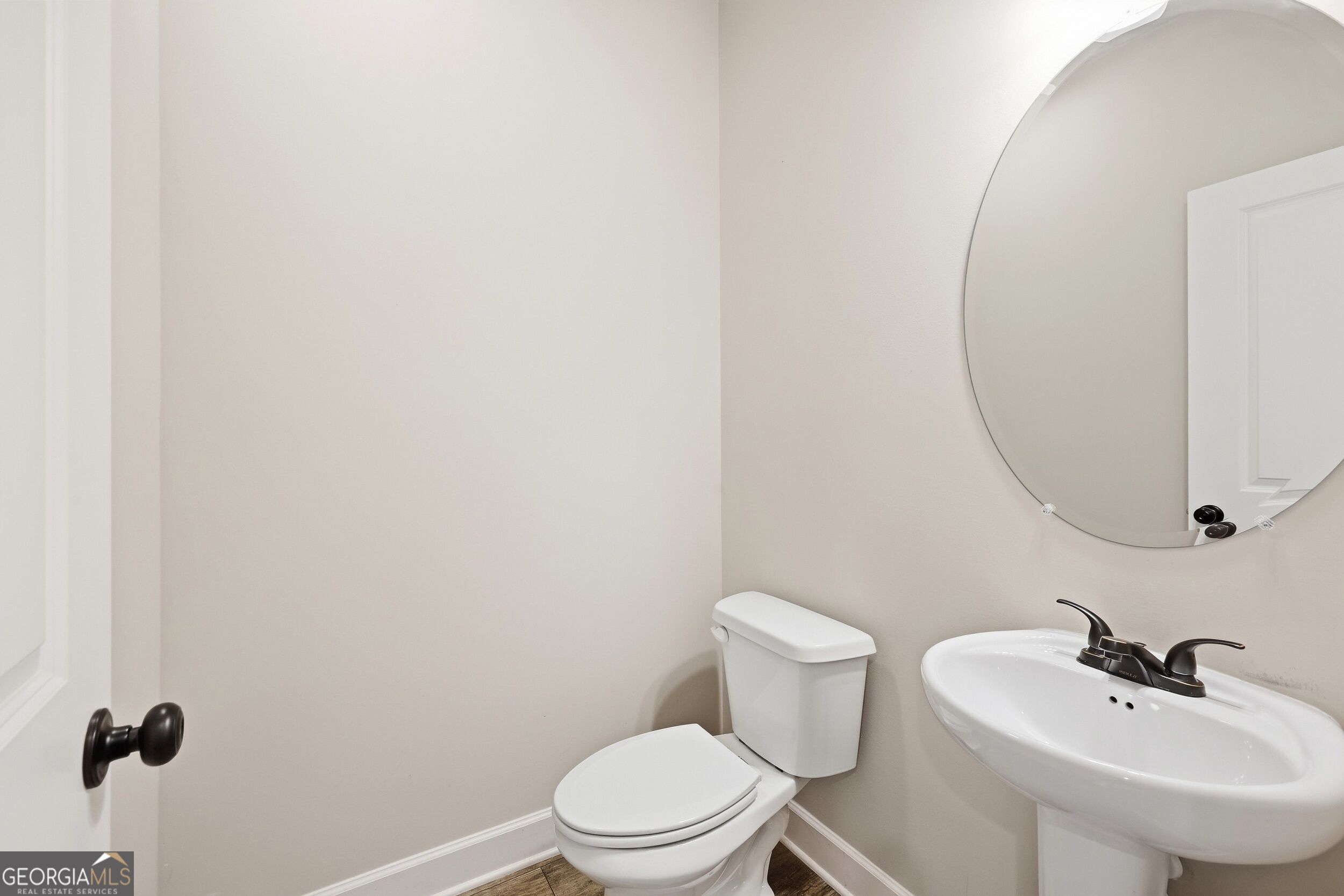 275 Huntington Manor Court # 18 Property Photo 13
