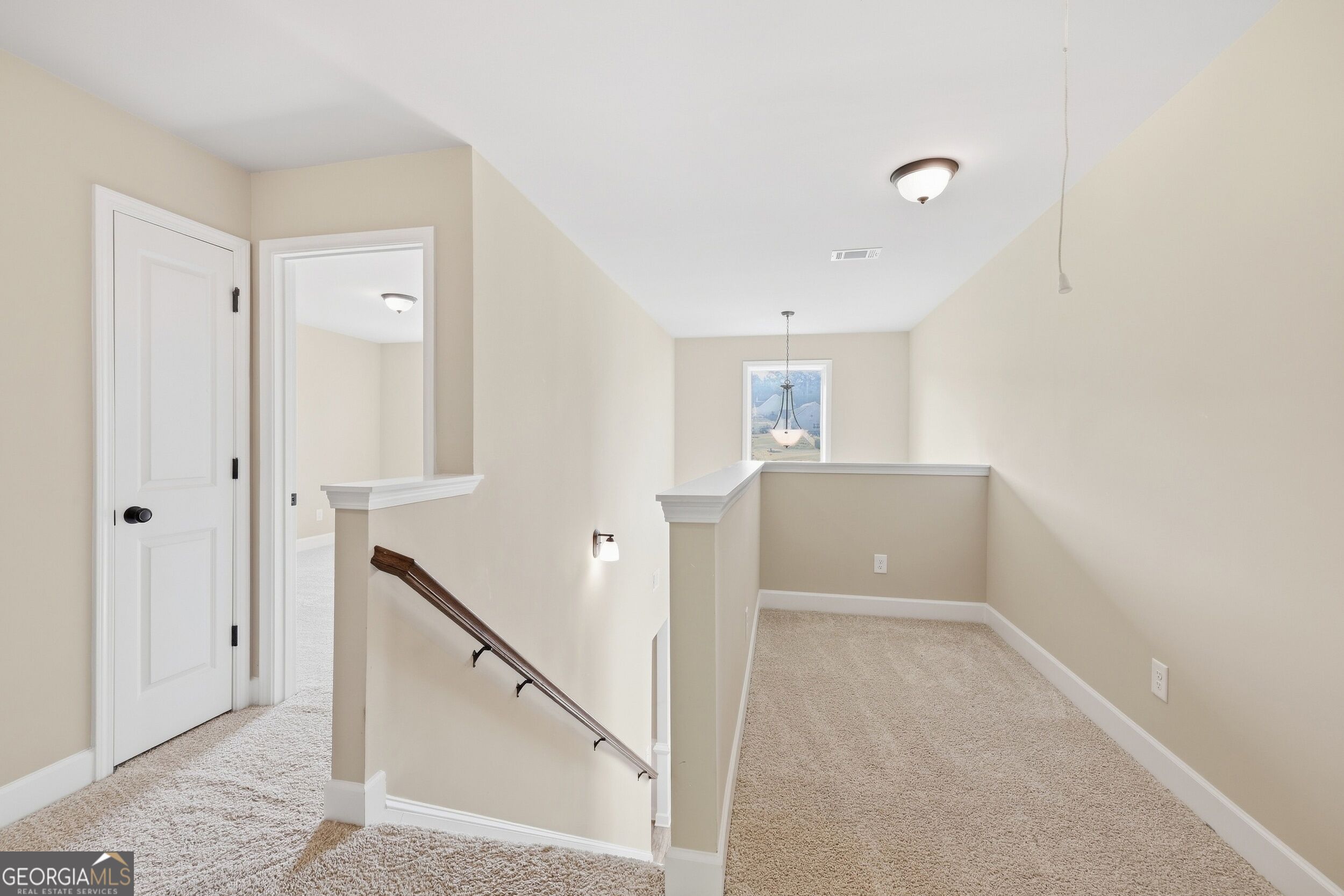 275 Huntington Manor Court # 18 Property Photo 19