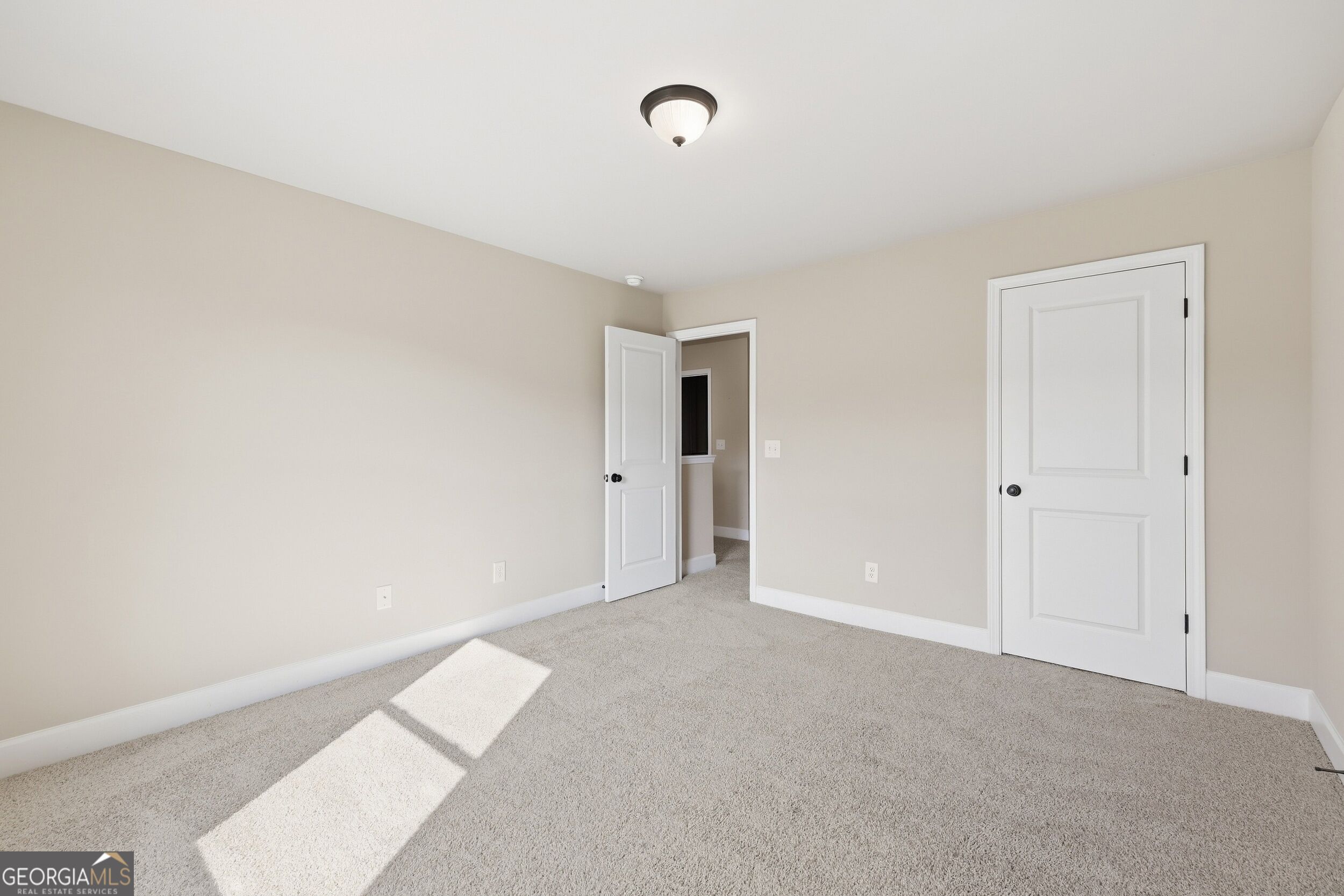 275 Huntington Manor Court # 18 Property Photo 26