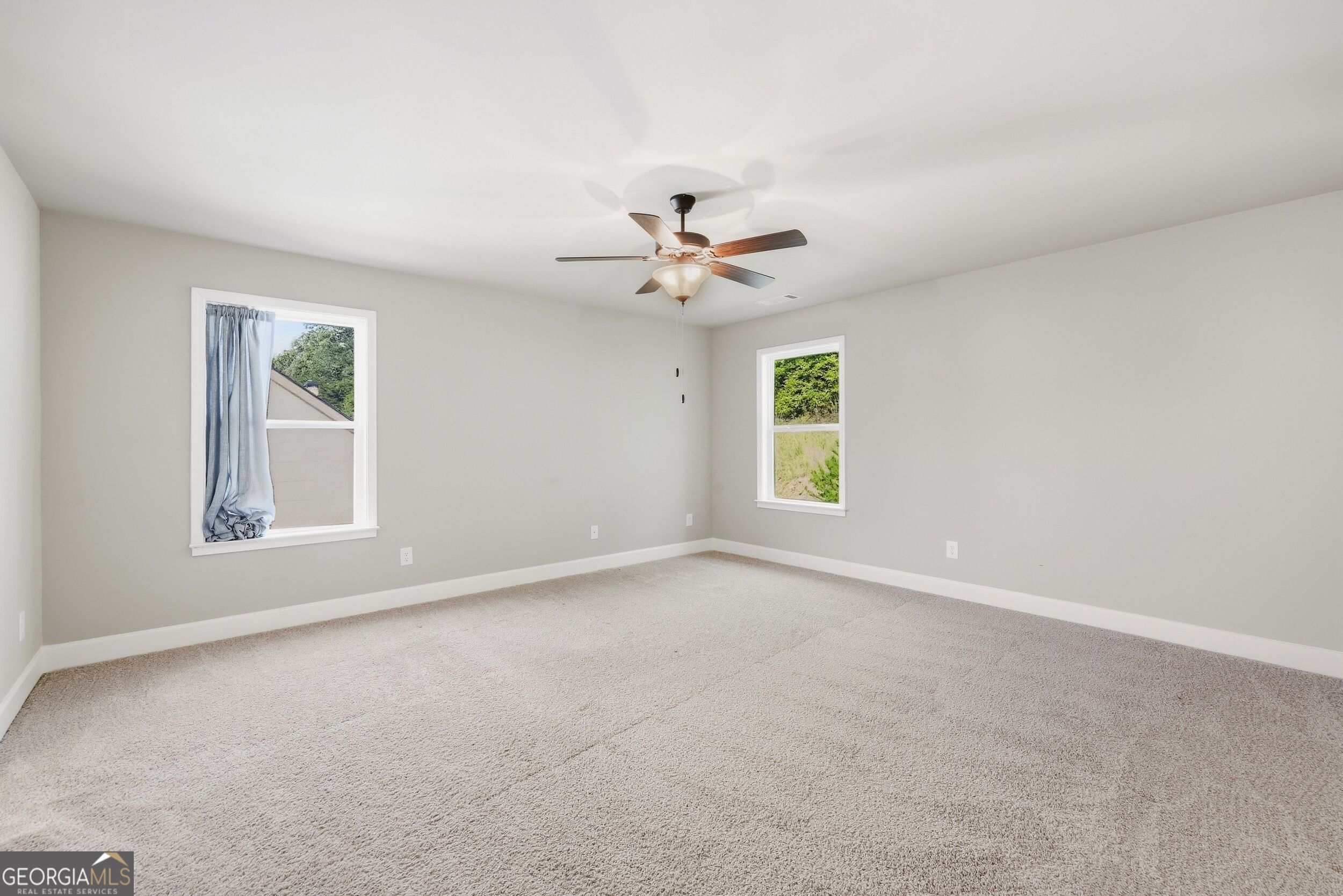 275 Huntington Manor Court # 18 Property Photo 29