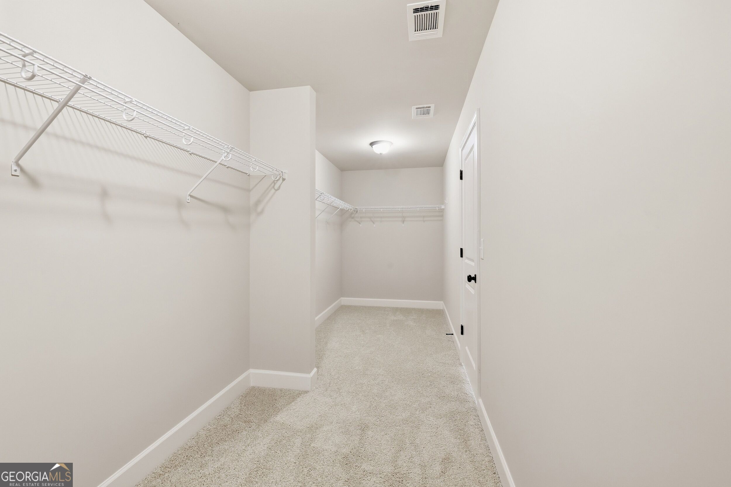 275 Huntington Manor Court # 18 Property Photo 35