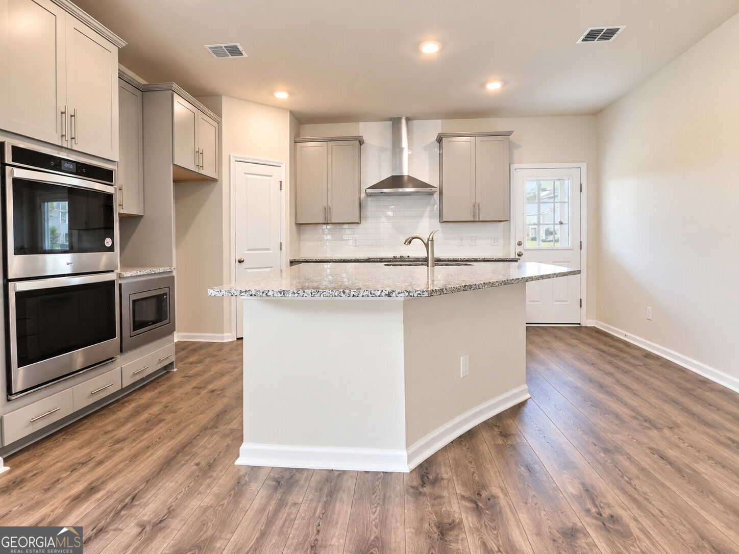 183 Benelli Drive Property Photo 21