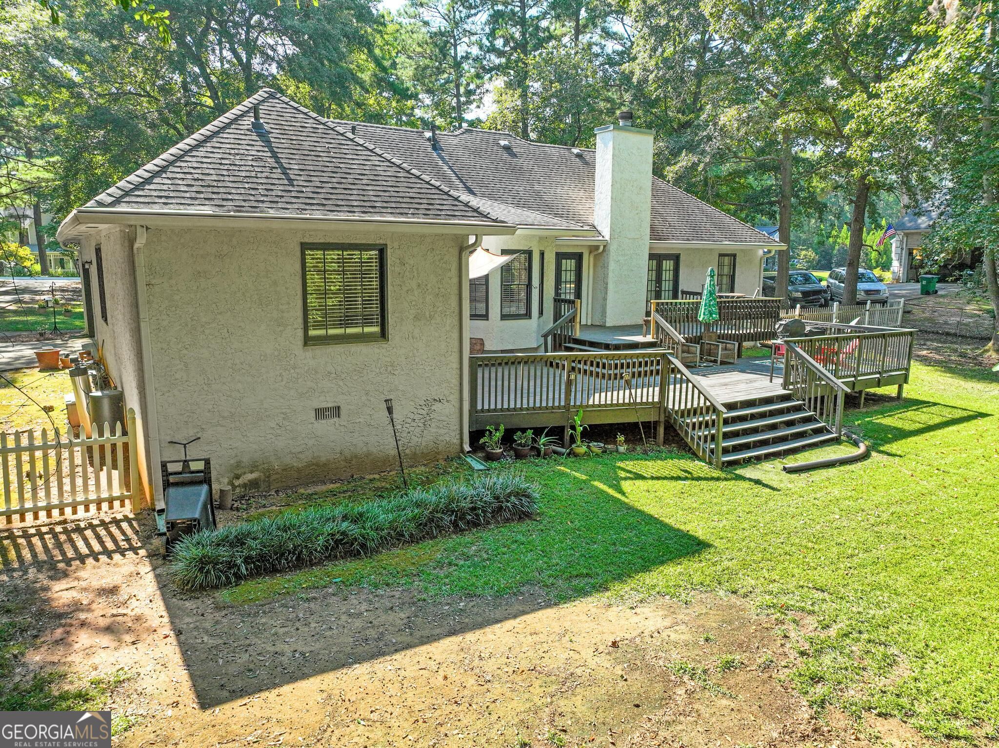 215 Clearview Circle Property Photo 8
