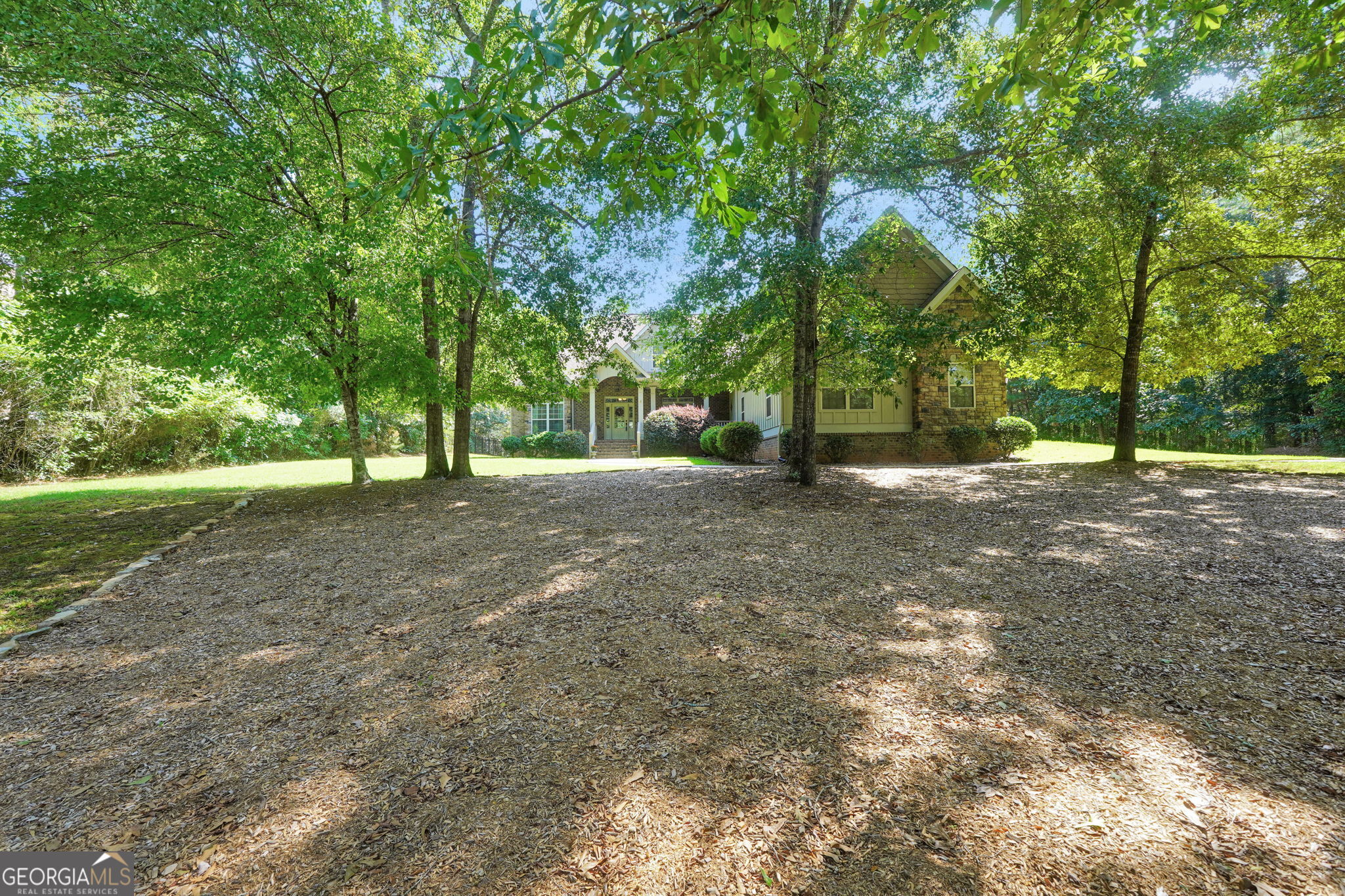 505 Crescent Drive Property Photo 8