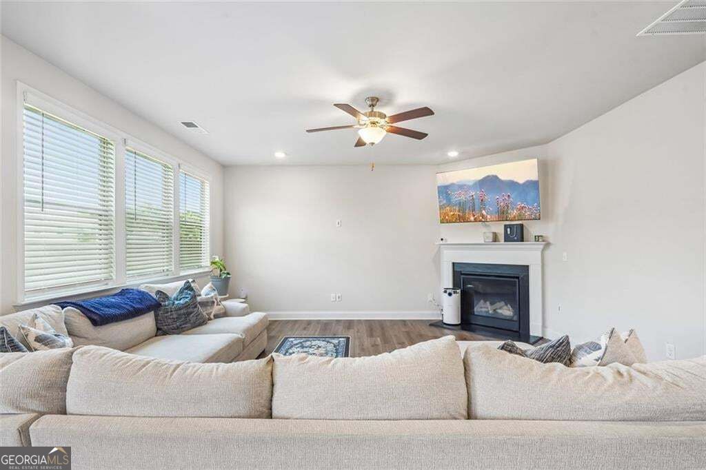 217 Blue Iris Court Property Photo 6