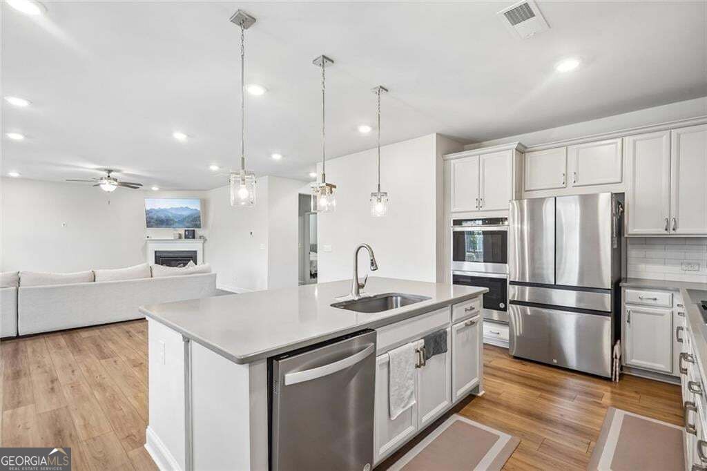217 Blue Iris Court Property Photo 28