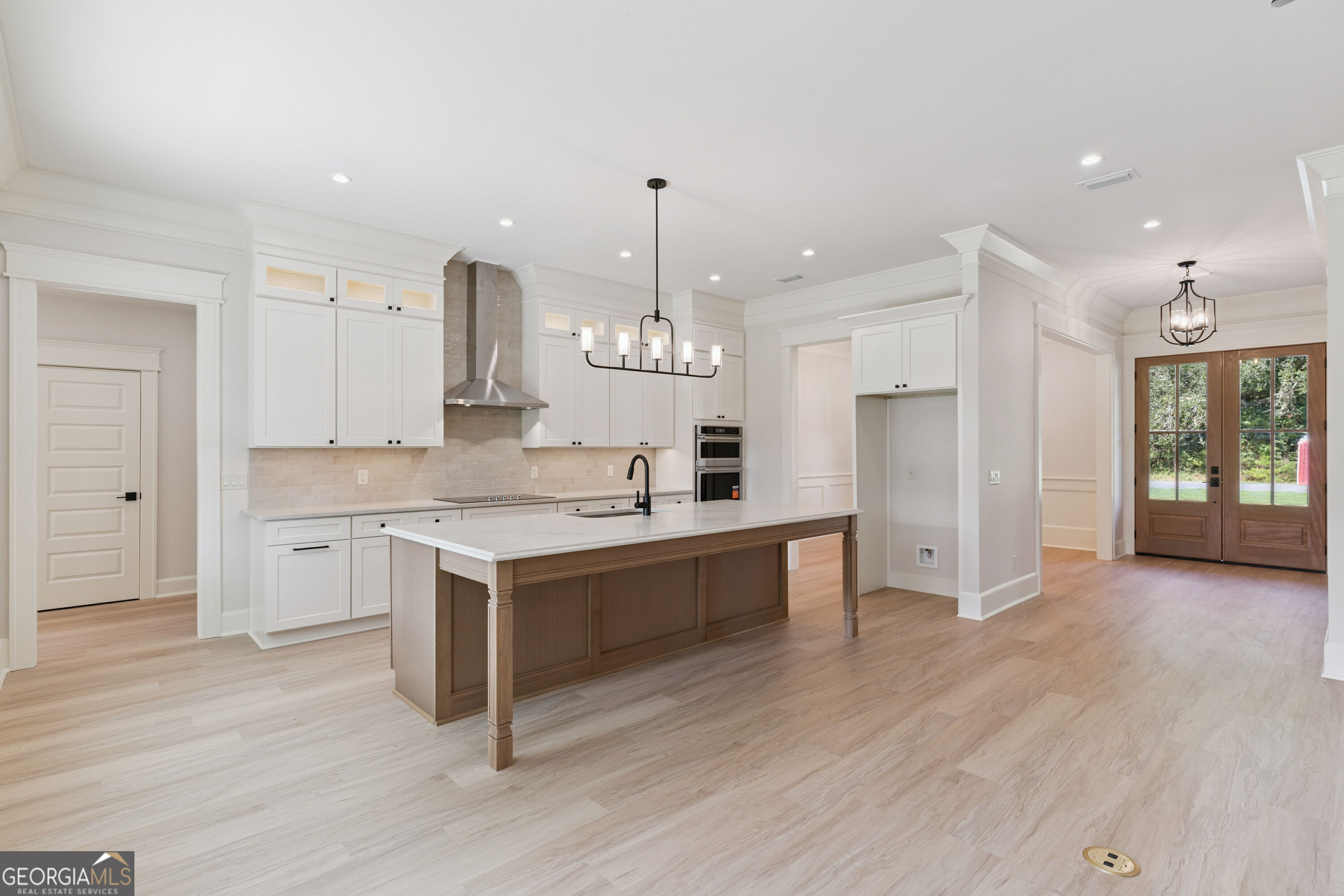 139 Winding Trail Property Photo 8