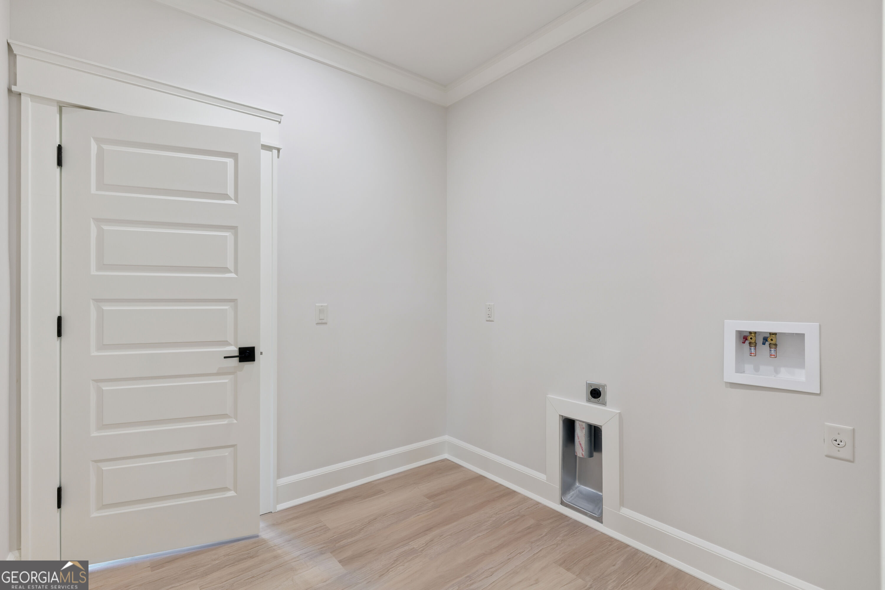 139 Winding Trail Property Photo 23