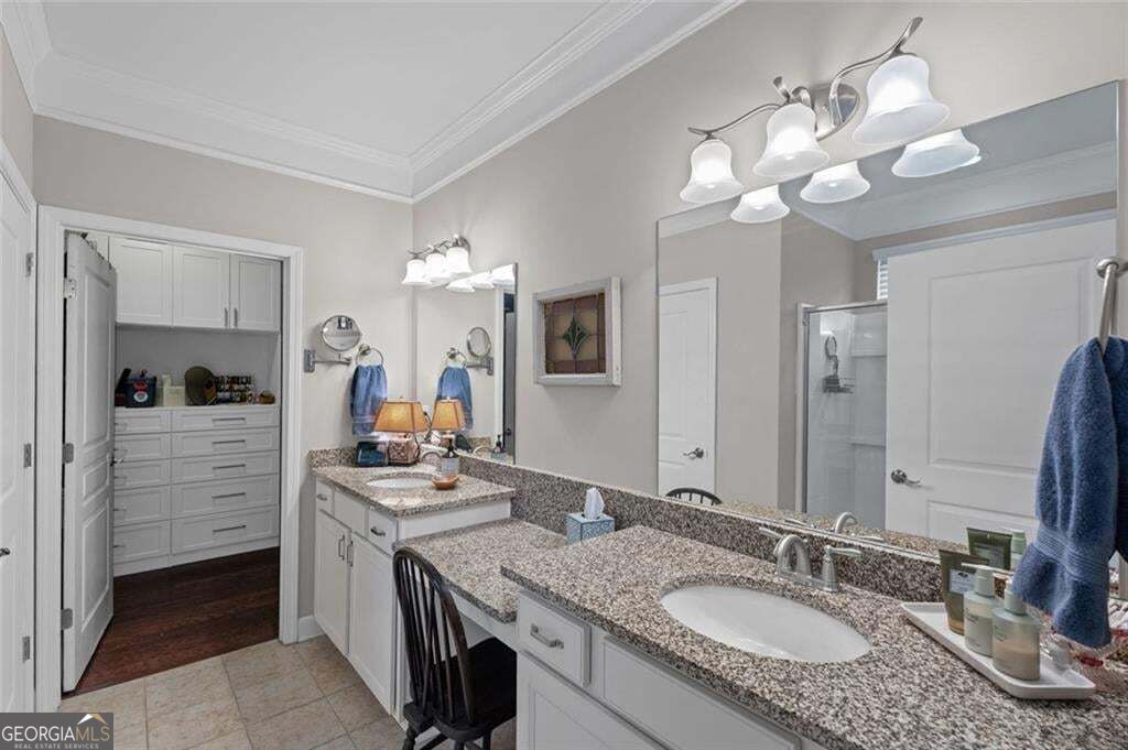 7235 Ashford Manor Way Property Photo 26