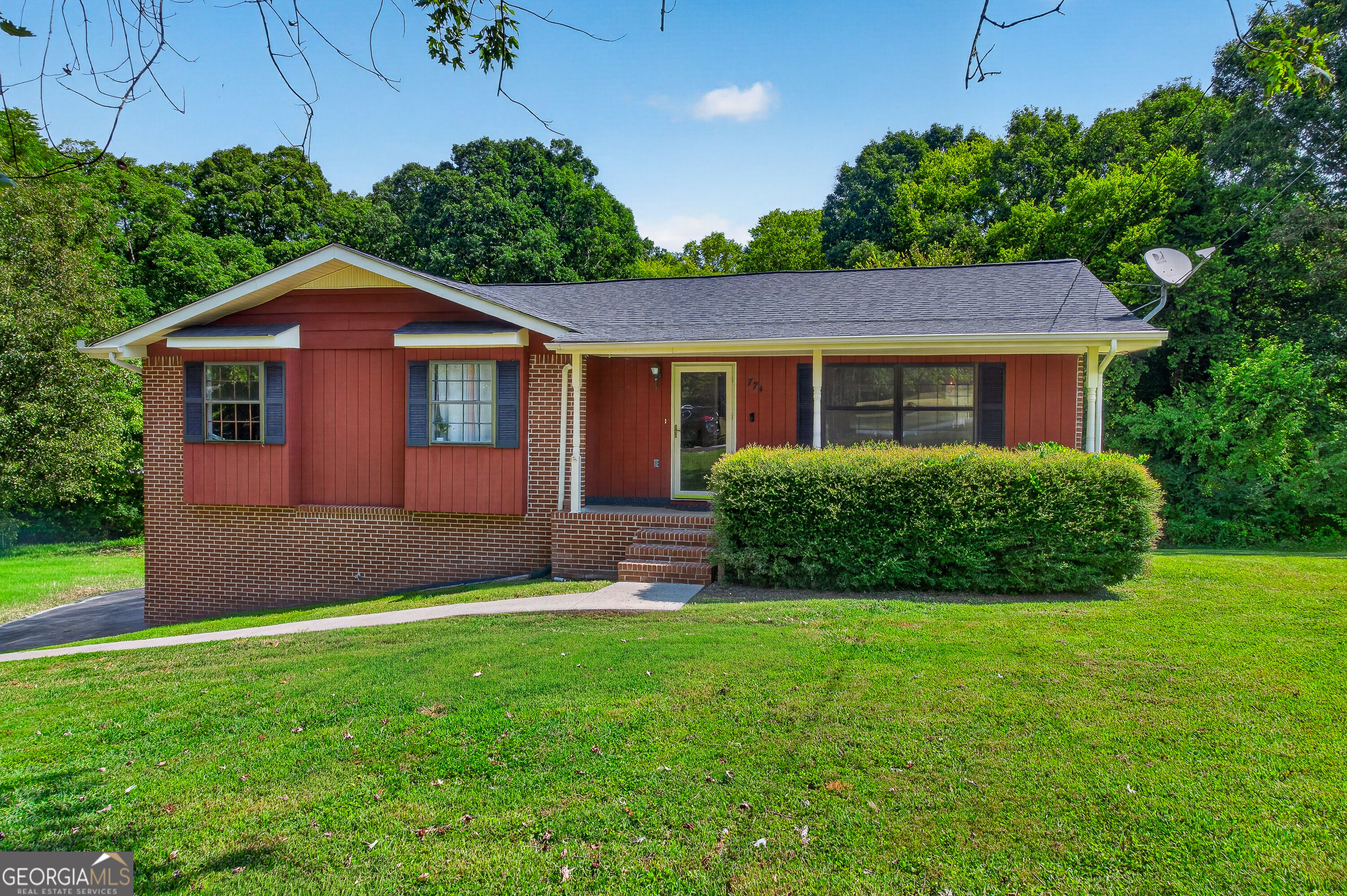 774 Brownwood Circle Property Photo 1