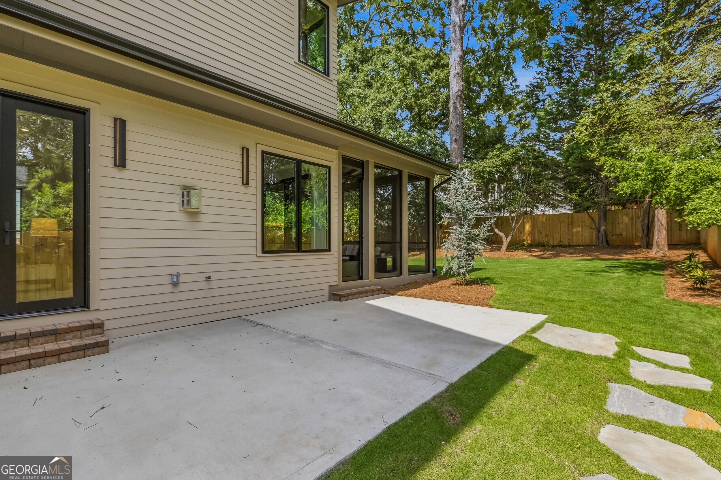 246 Garland Avenue Property Photo 47
