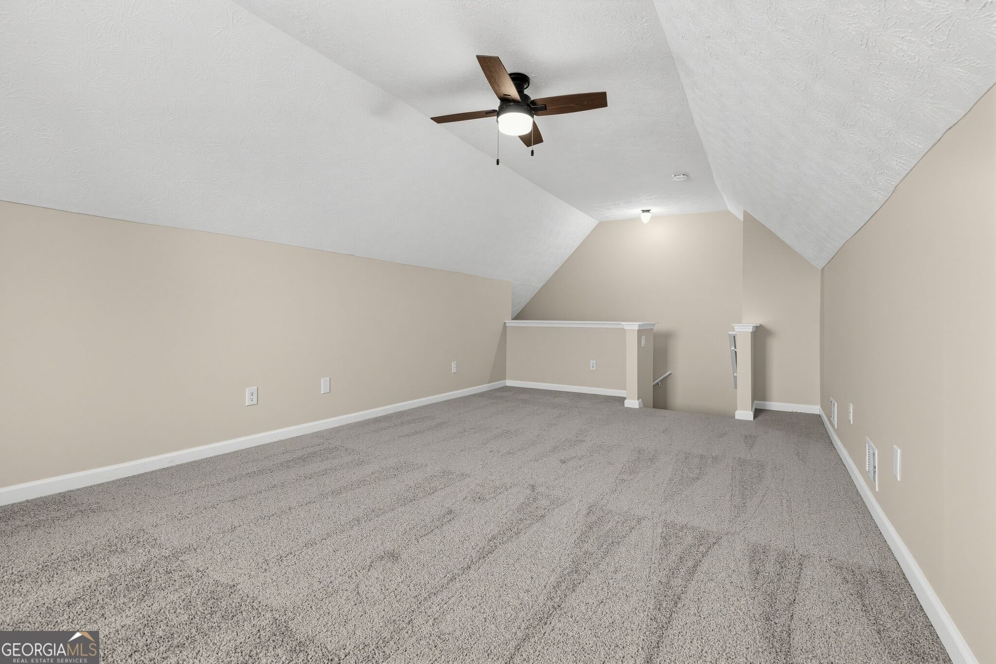 2720 Matlin Way Property Photo 20