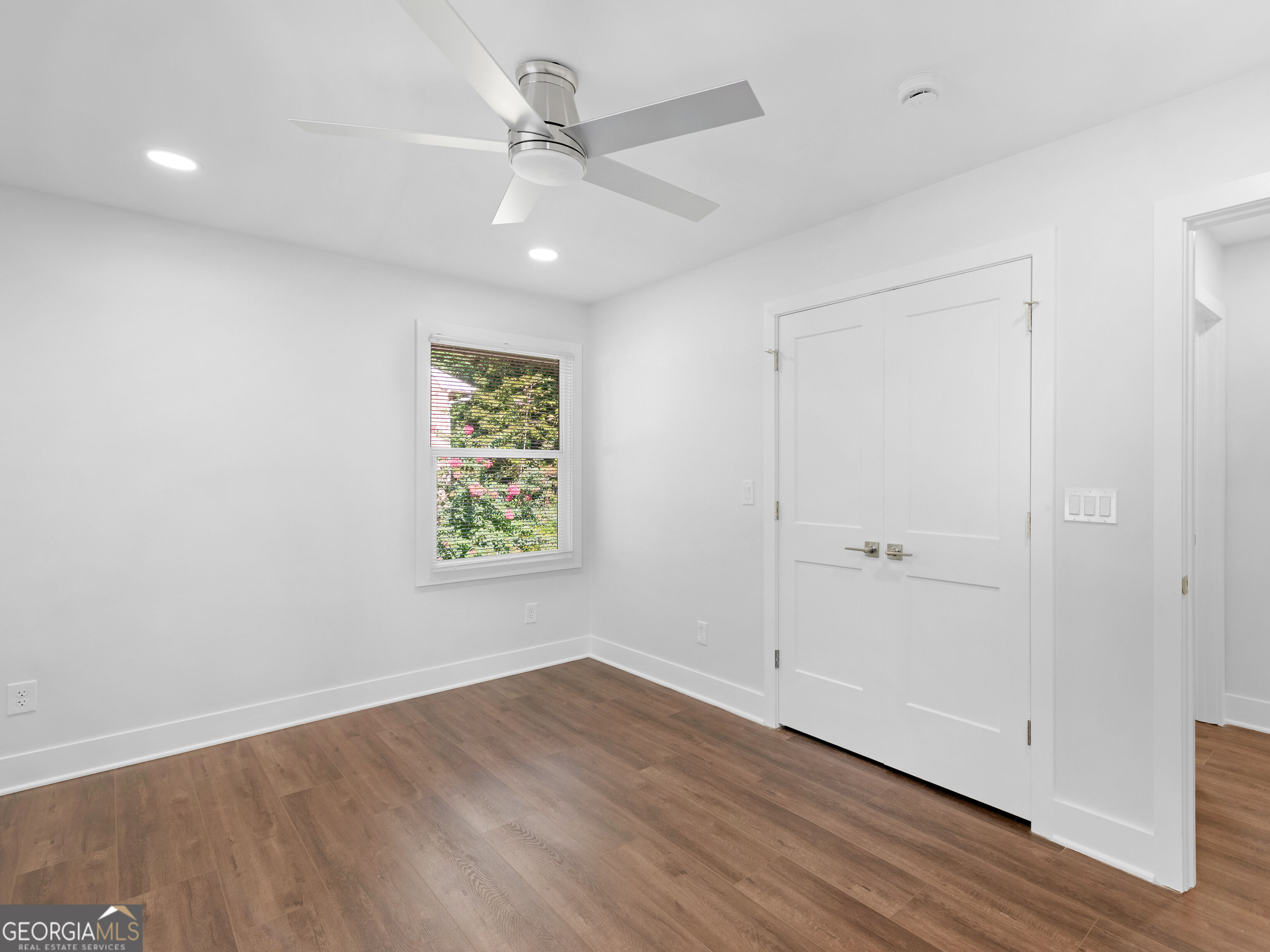 984 Morrow Road Property Photo 16