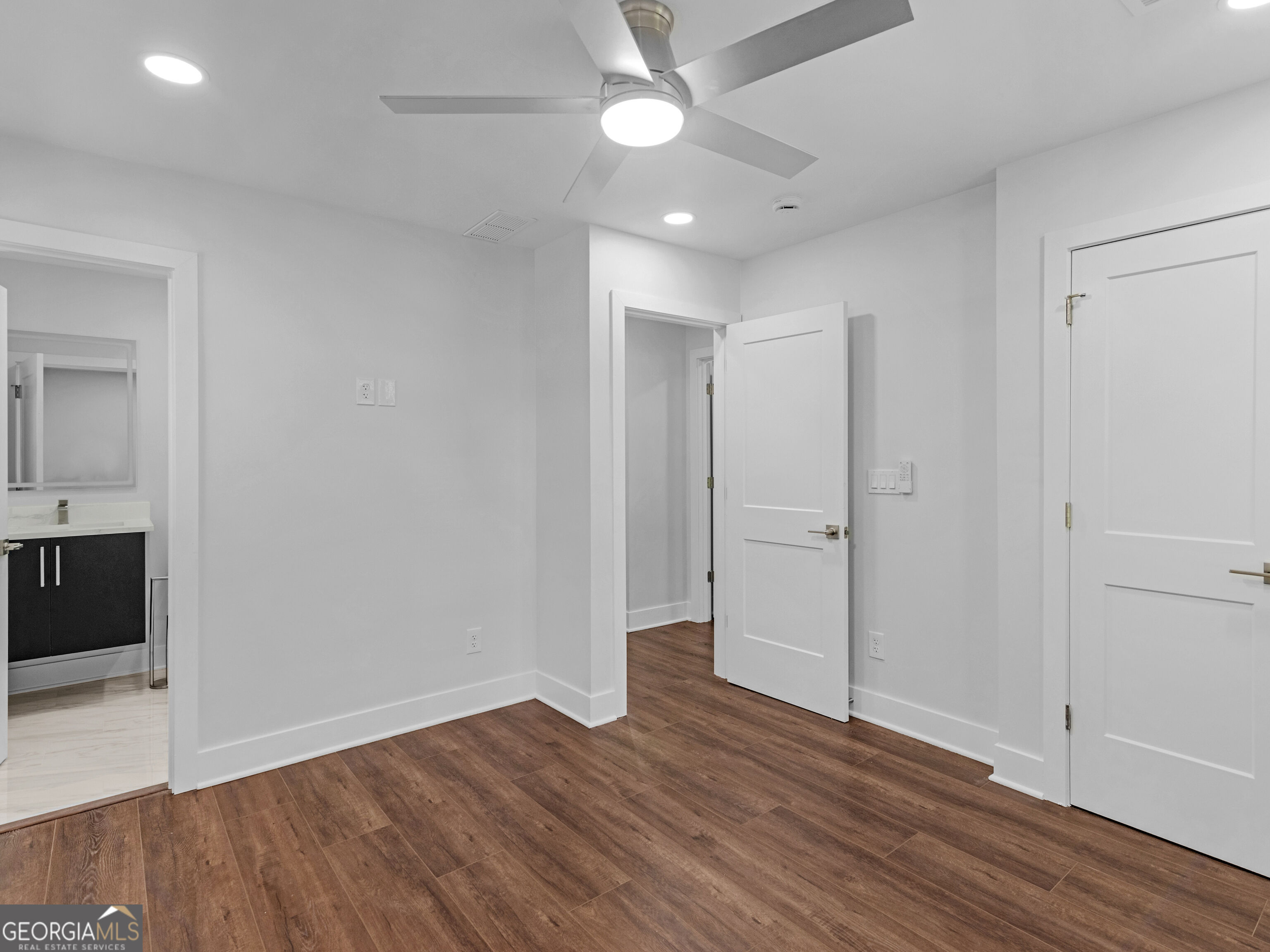 984 Morrow Road Property Photo 18