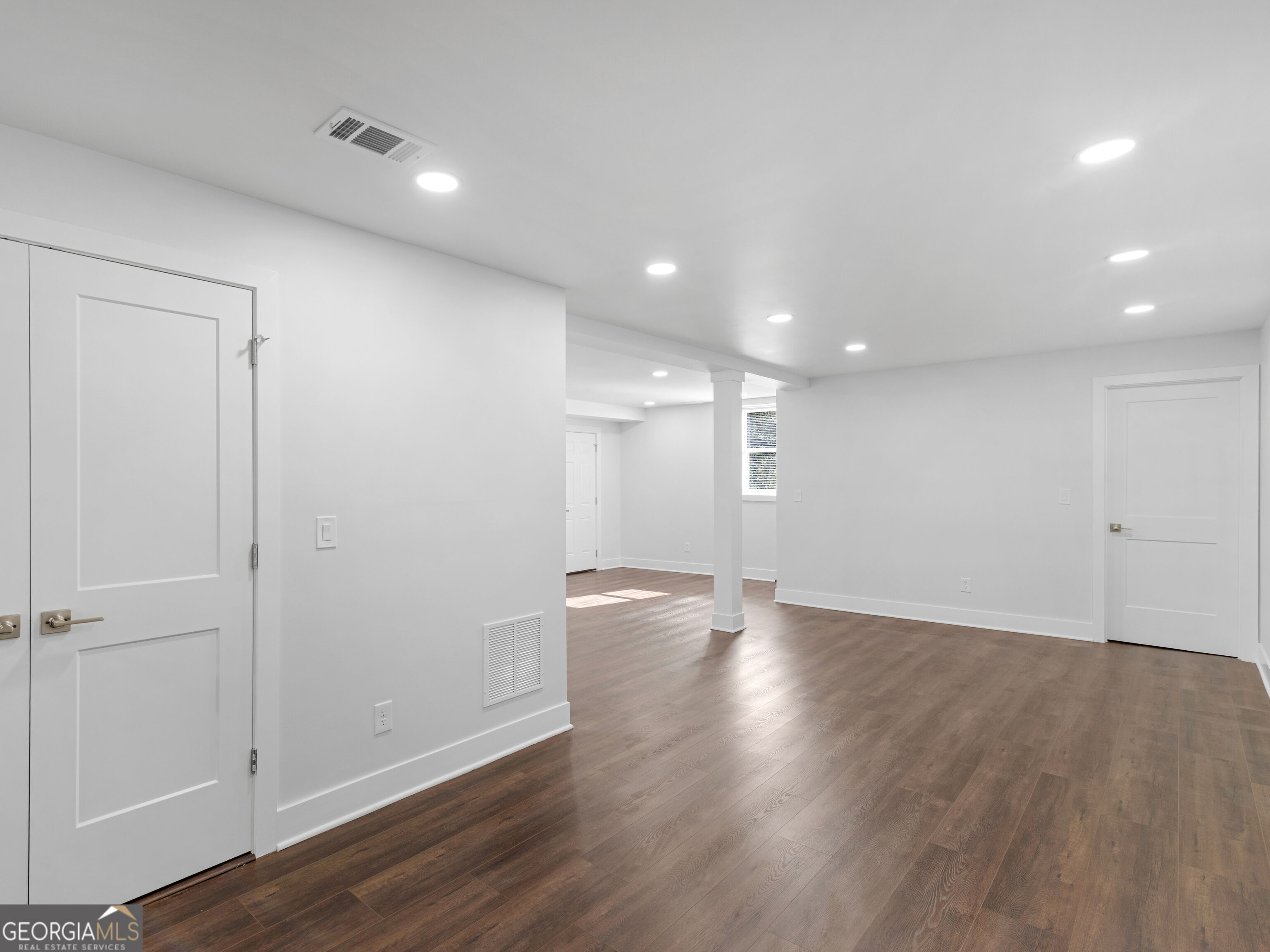 984 Morrow Road Property Photo 23