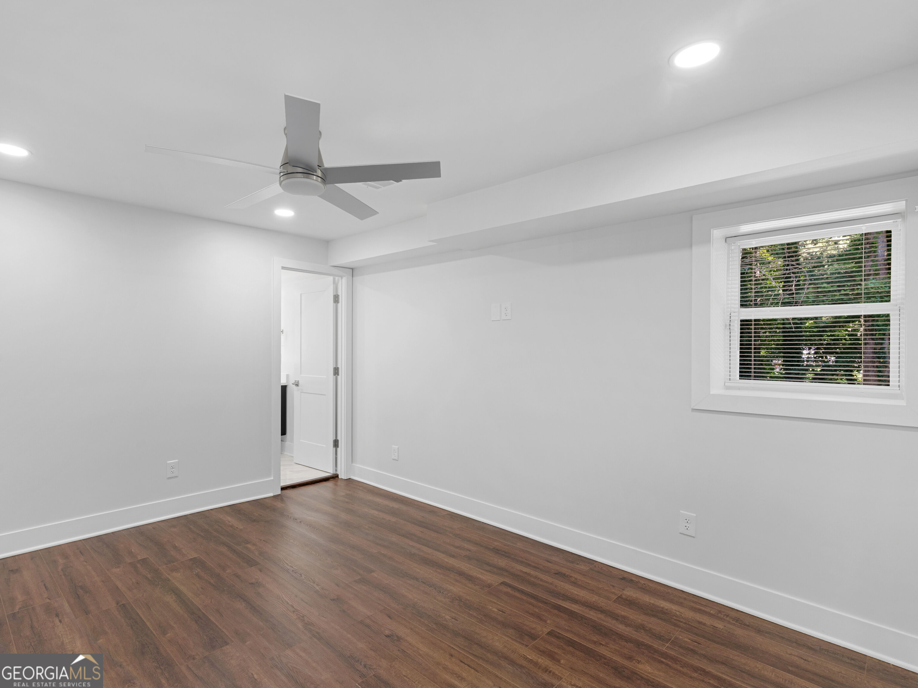 984 Morrow Road Property Photo 25