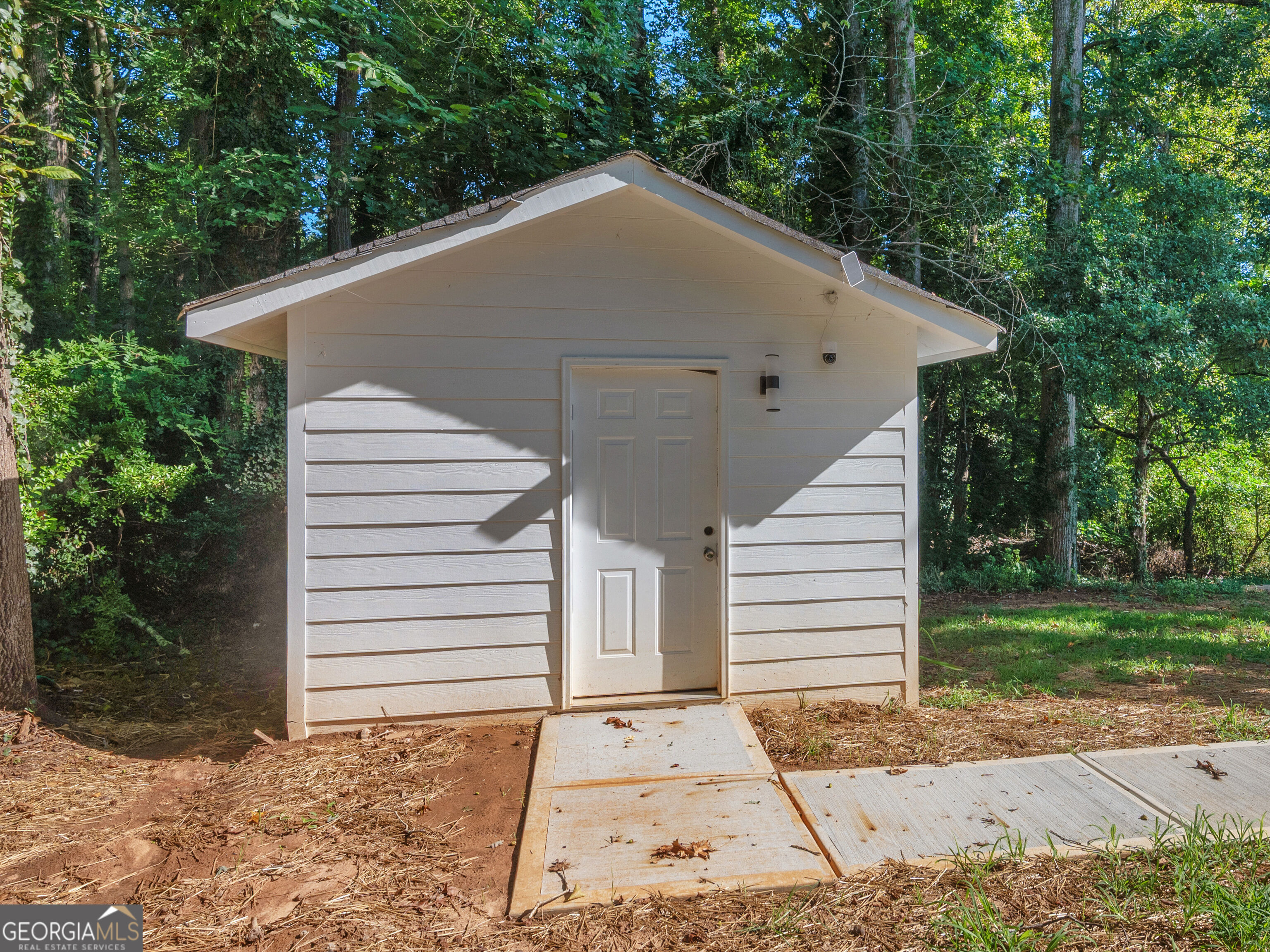 984 Morrow Road Property Photo 33