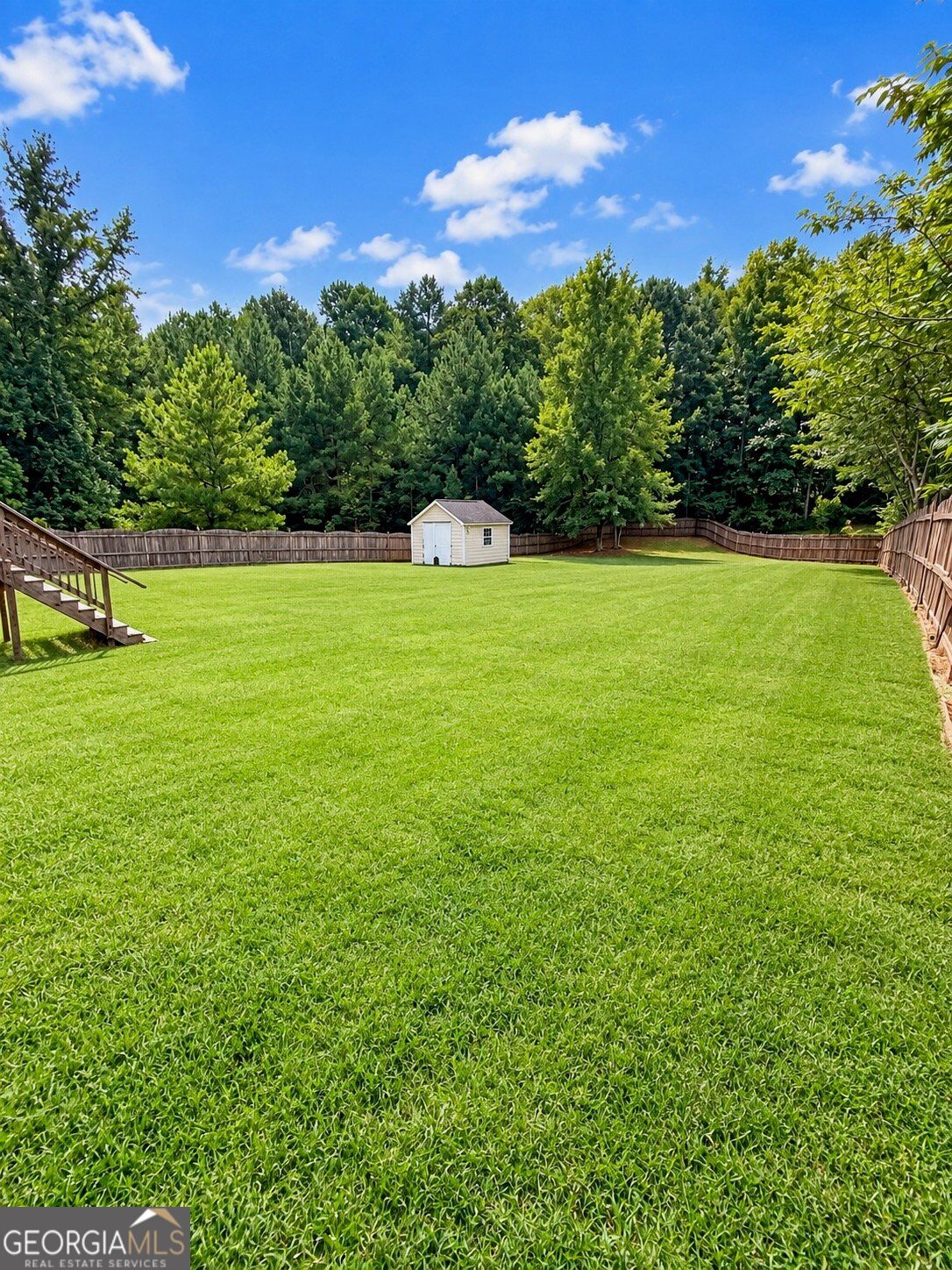2016 Club Bay Drive Property Photo 3