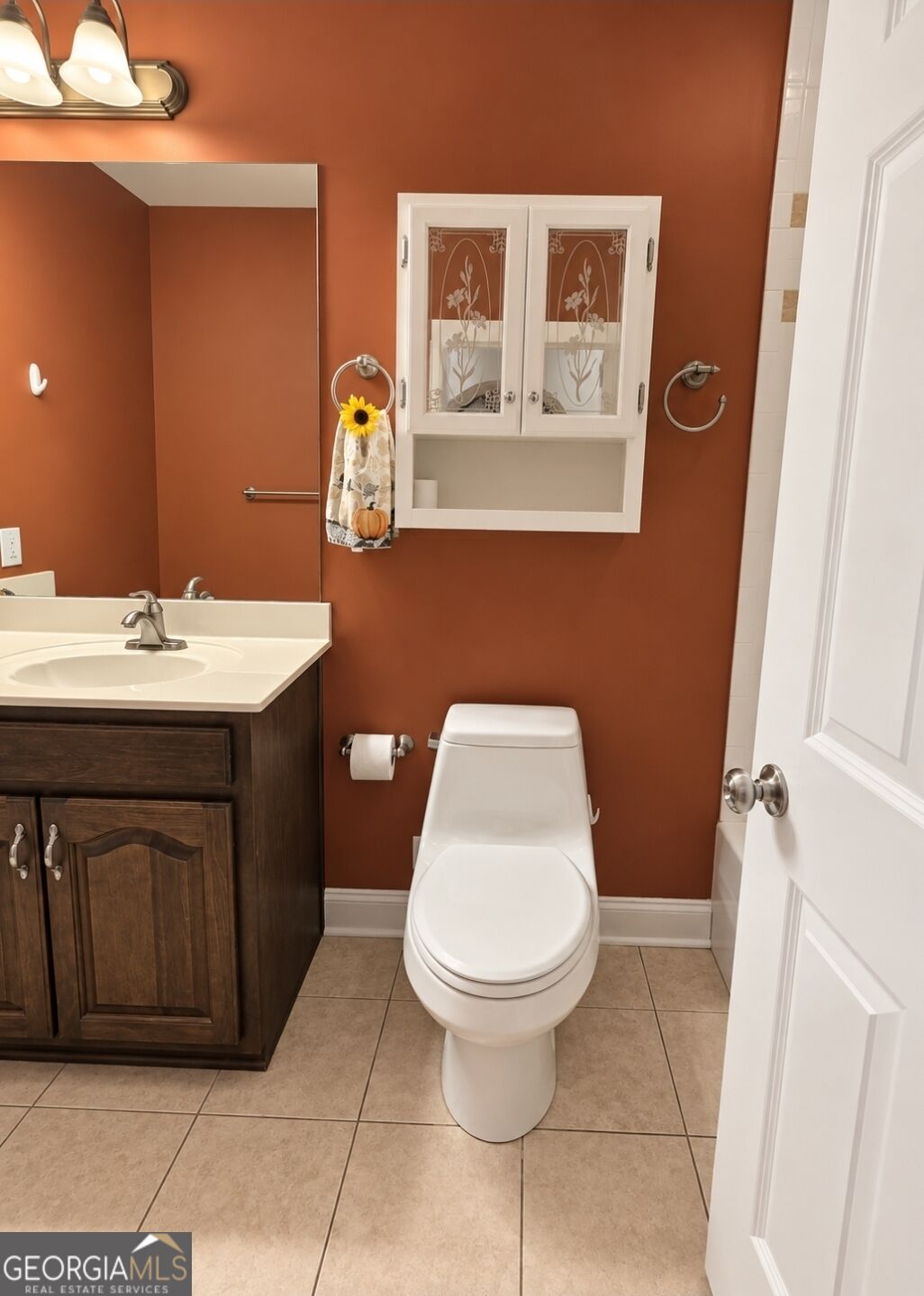 97 E Riley Property Photo 13