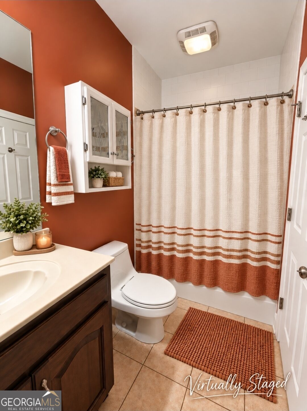 97 E Riley Property Photo 15