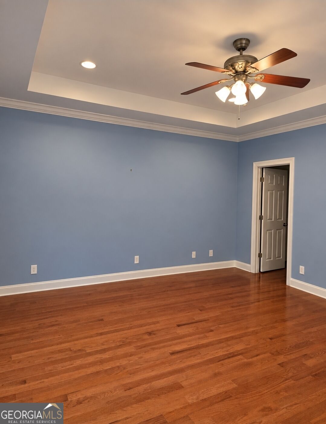 97 E Riley Property Photo 22