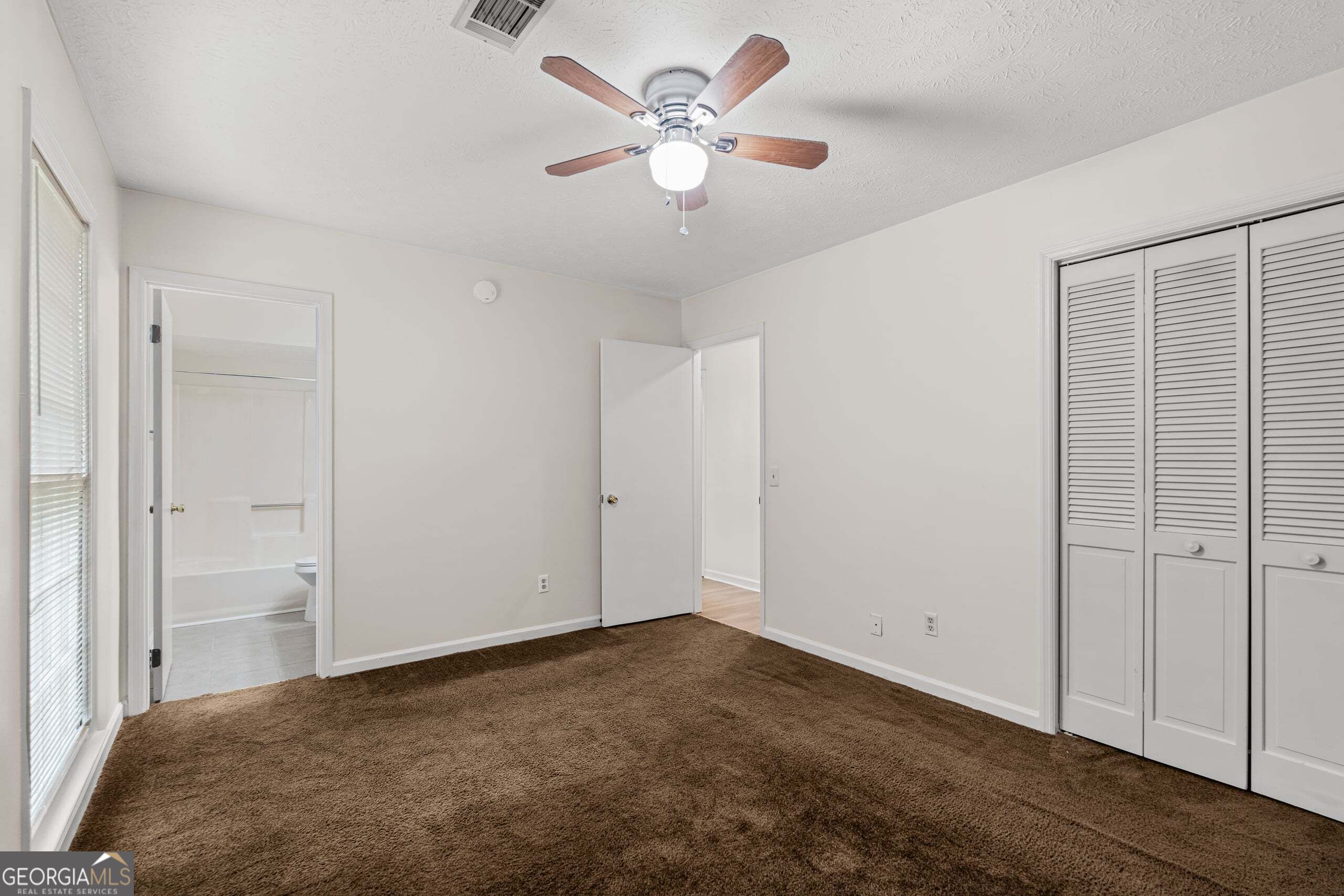 5453 Cranston Drive Property Photo 8