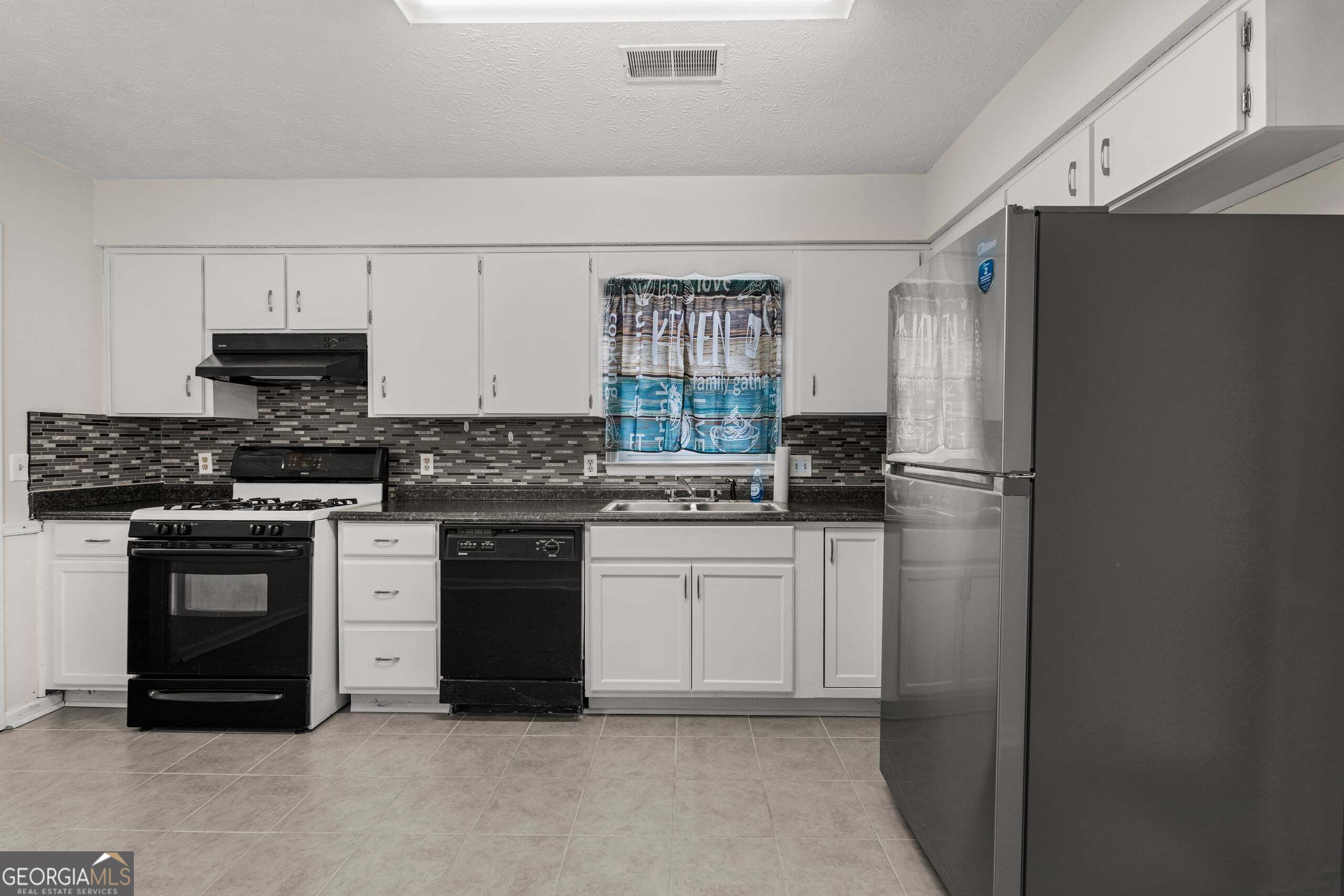 5453 Cranston Drive Property Photo 19
