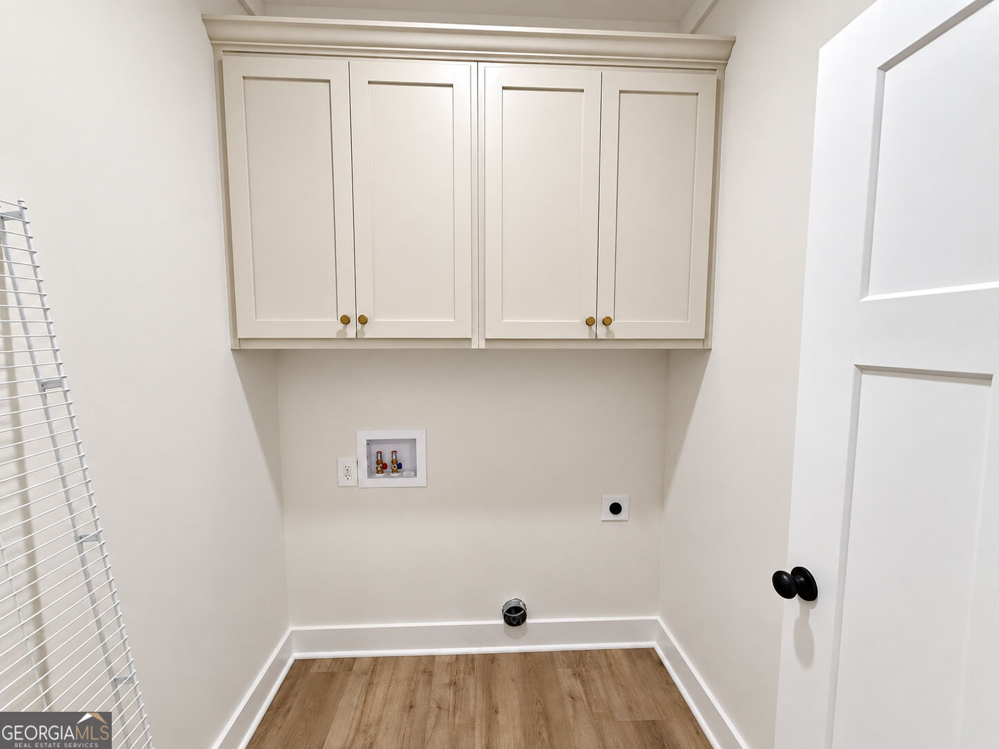 420 Lake Place Drive Property Photo 15