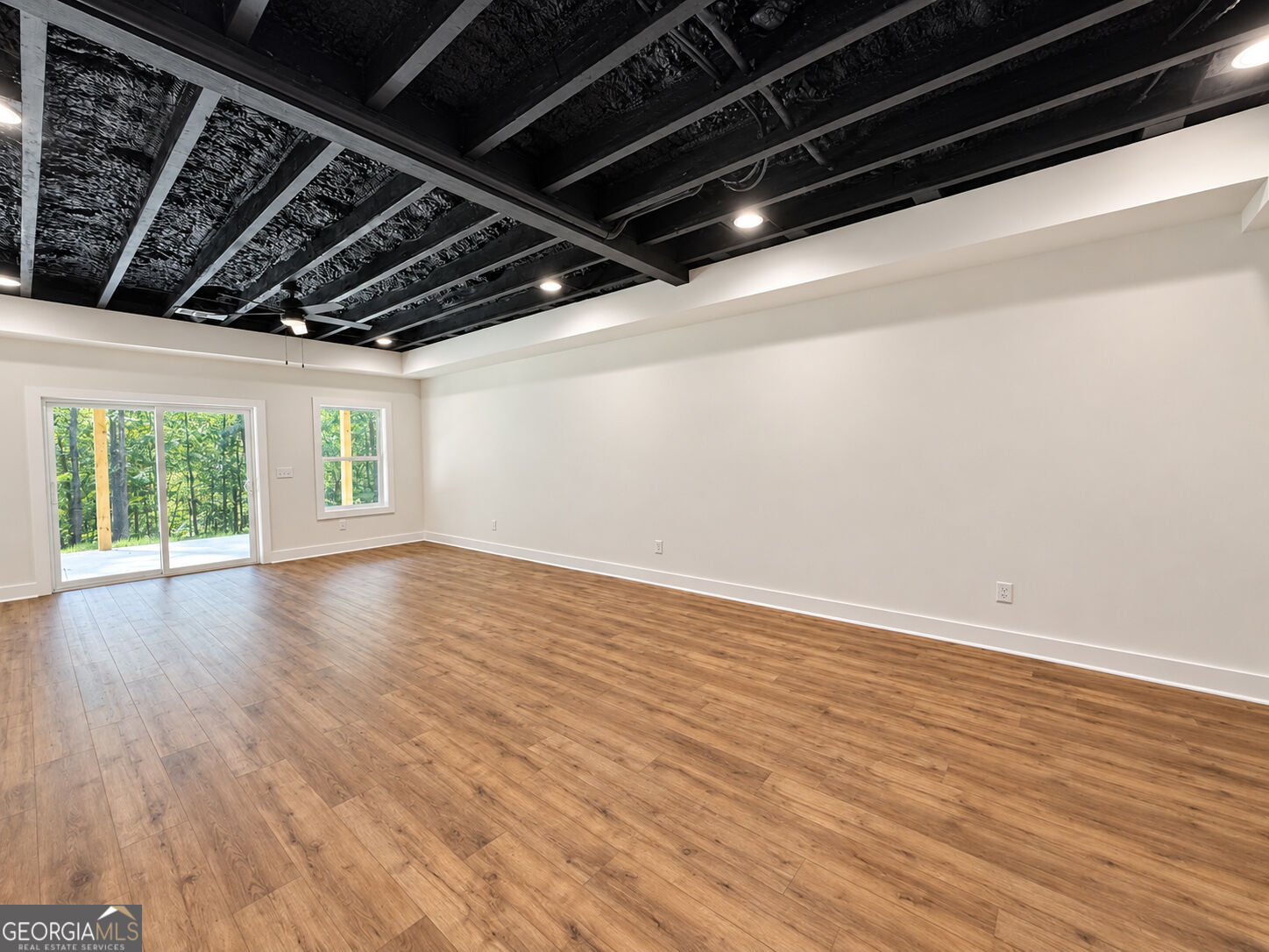420 Lake Place Drive Property Photo 18