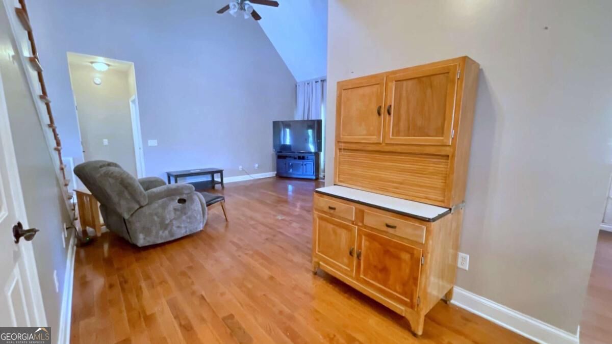 301 Hidden Oaks Drive Property Photo 22