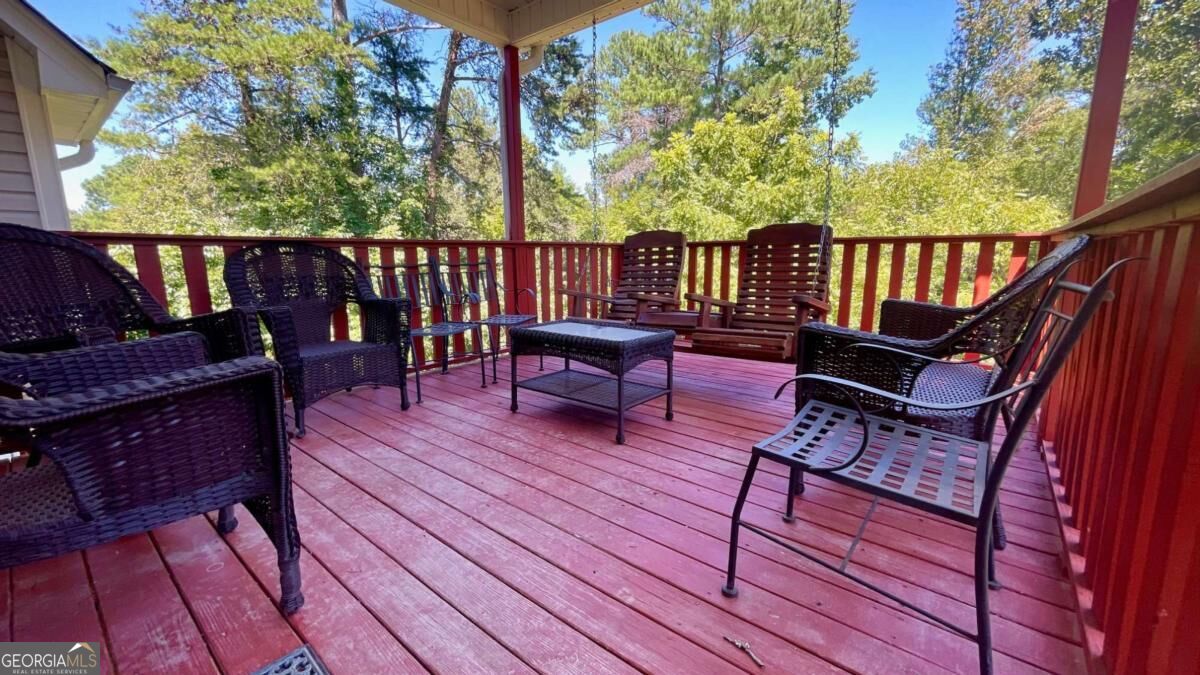 301 Hidden Oaks Drive Property Photo 24