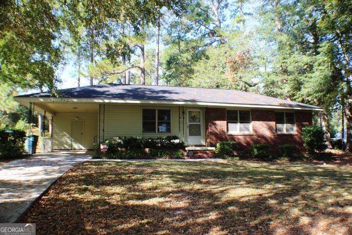 1306 Edgewood Drive Property Photo 1