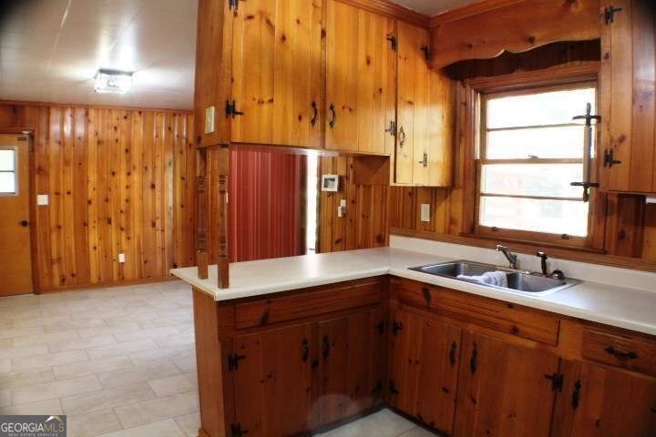 1306 Edgewood Drive Property Photo 6