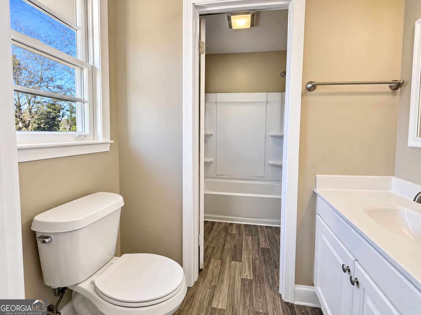 1091 Mountain View Road Nw Property Photo 6